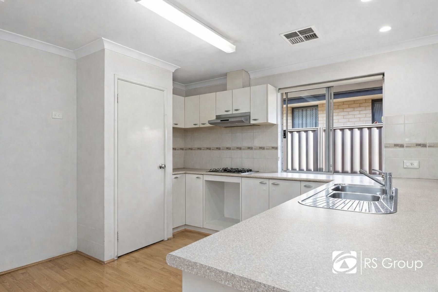 141 Boardman Road, Canning Vale WA 6155, Canning Vale - Thumbnail 5