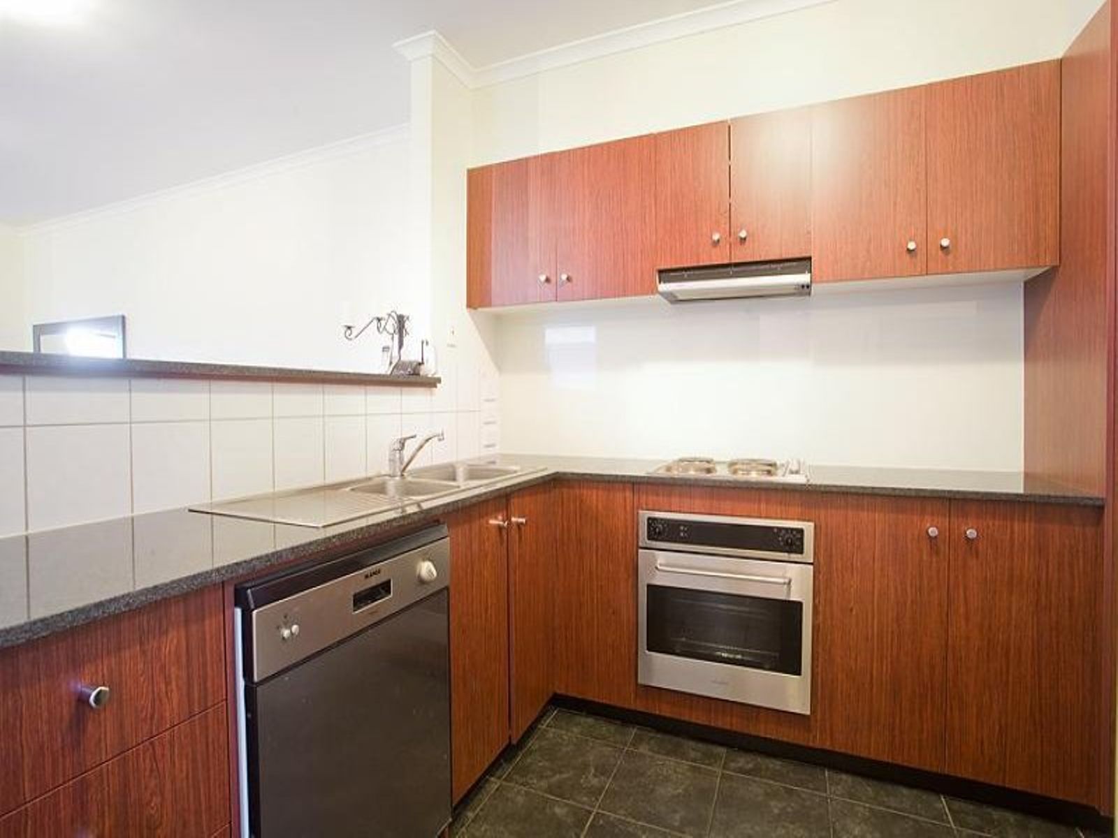 44 Village Way, Maribyrnong - Thumbnail 3