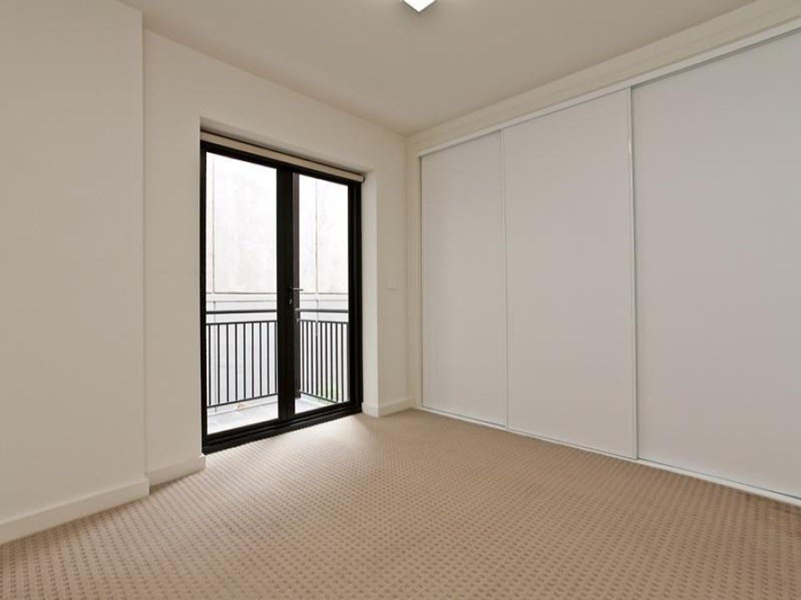 104/277-285 Barkly Street, Footscray - Thumbnail 7