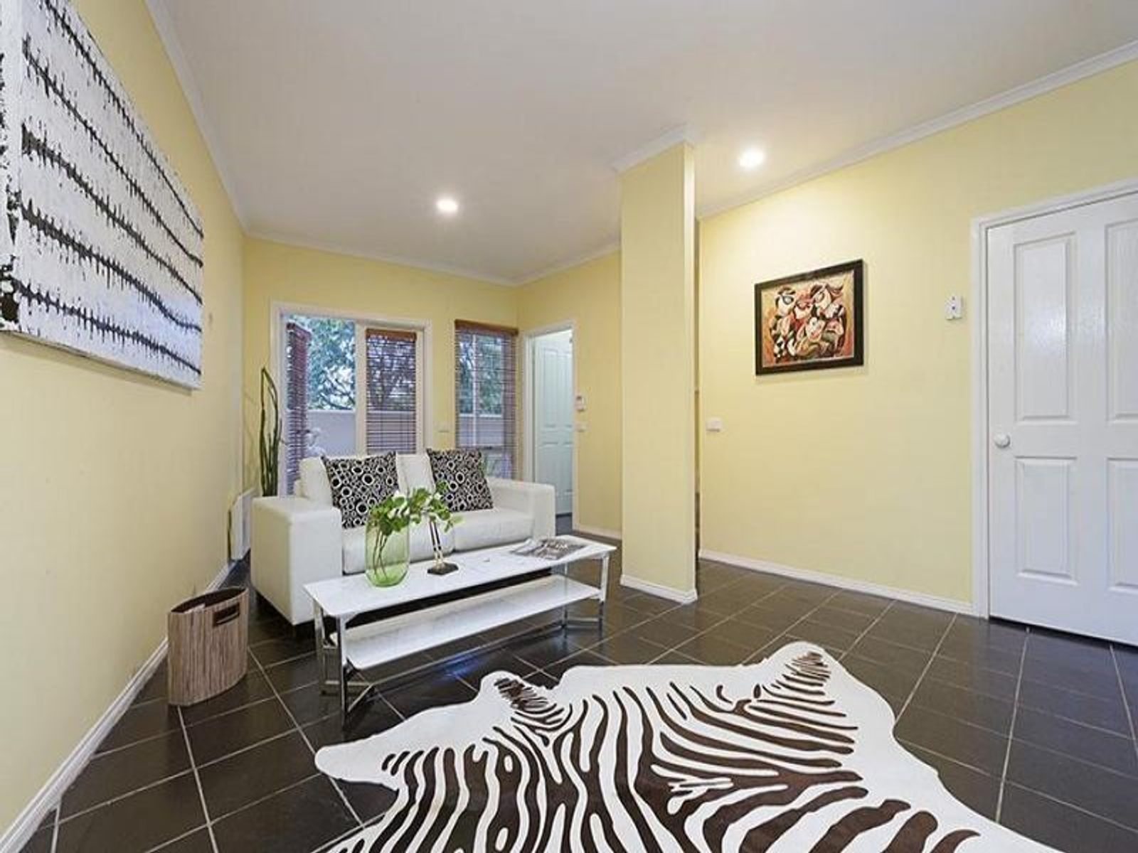 38 The Crescent, Kensington - Thumbnail 8