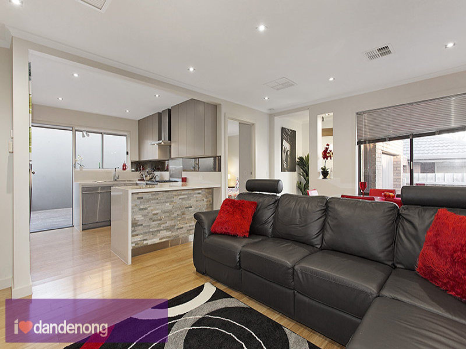 3/5 Robert Street, Dandenong, VIC 3175, Dandenong - Thumbnail 3