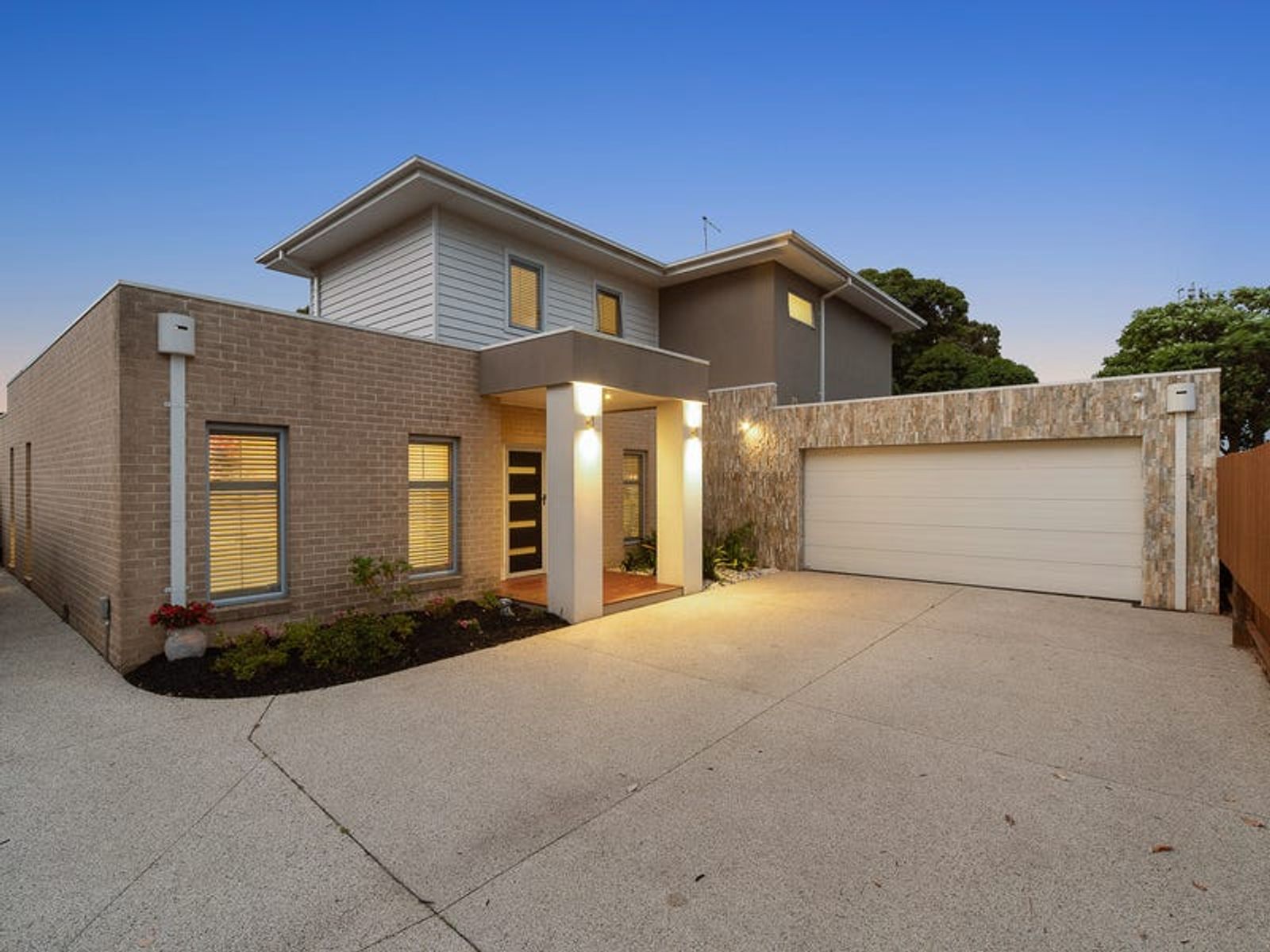 2/19 Turnbull Street, Mornington, VIC 3931, Mornington - Thumbnail 4
