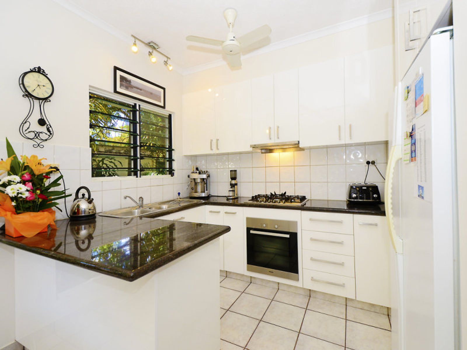 3/146 Casuarina Drive, Nightcliff NT 0810, Nightcliff - Thumbnail 2