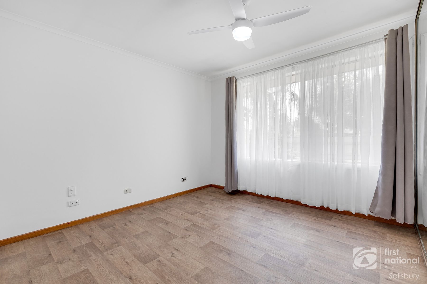 98 Diment Road, Salisbury North SA 5108, Salisbury North - Thumbnail 5