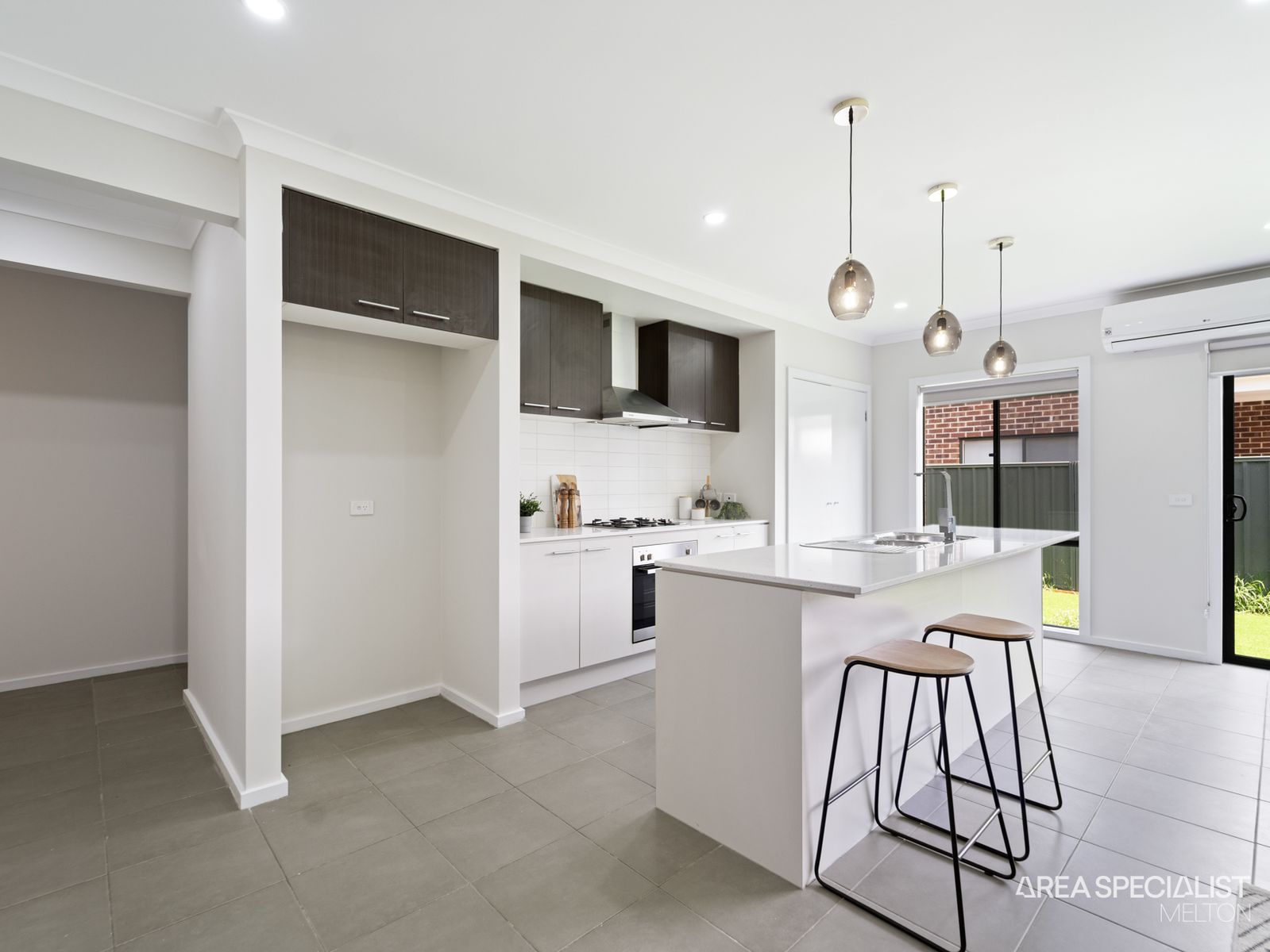 31 Golden Wattle Way, Harkness, VIC 3337, Harkness - Thumbnail 8