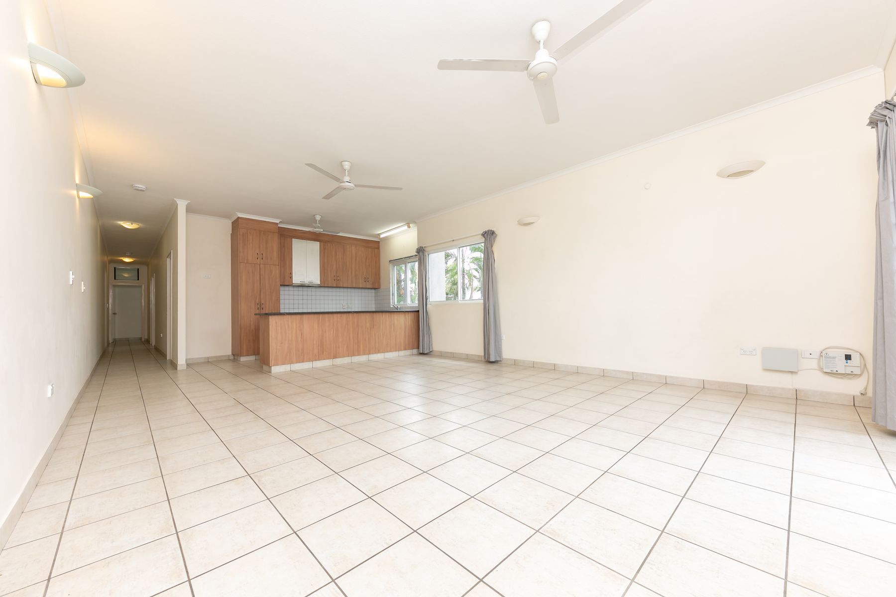 4/2 Beagle Street, Larrakeyah NT 0820, Larrakeyah - Thumbnail 3