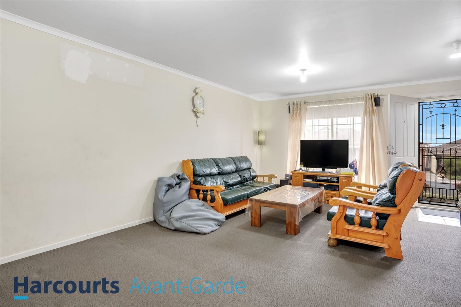 27 Hughes Court, Walkley Heights, SA 5098, Walkley Heights - Thumbnail 3