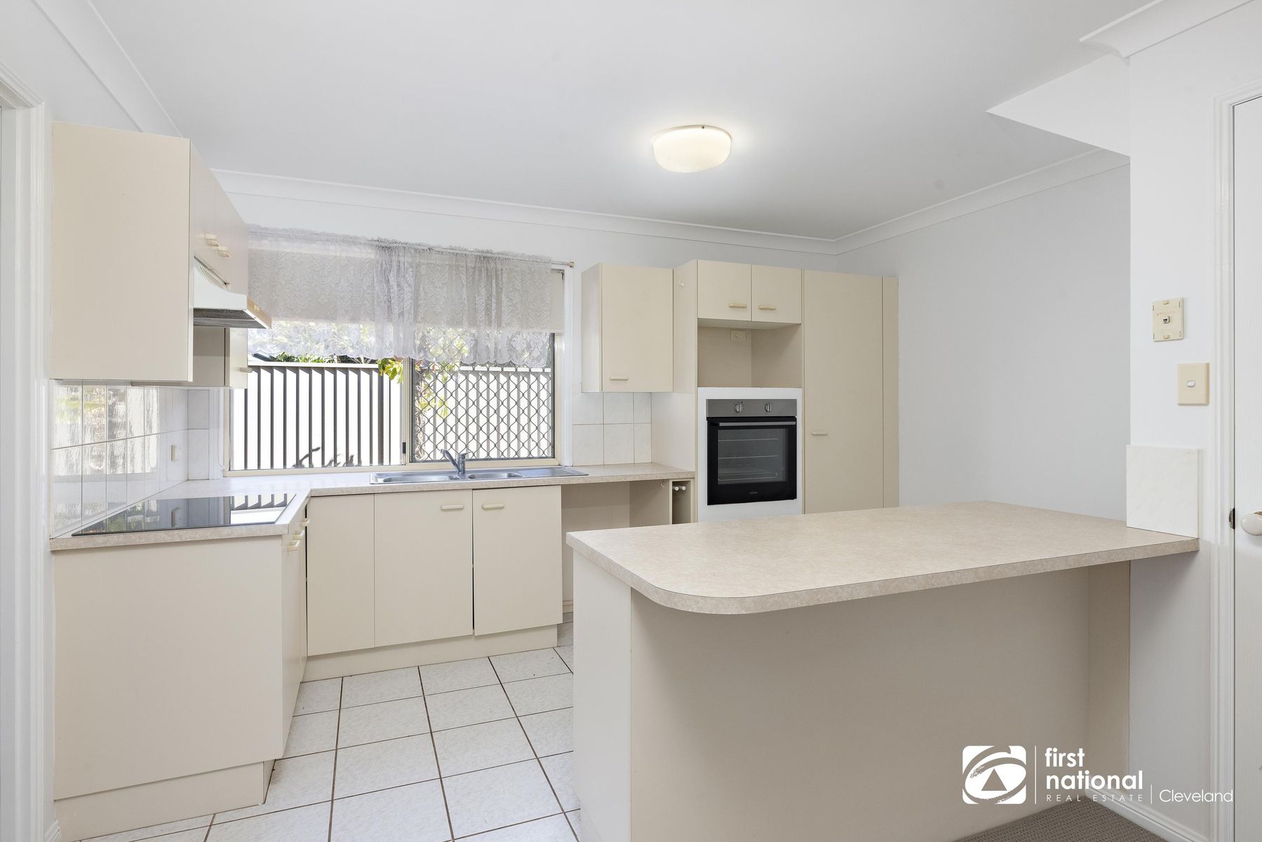 3/33 Longland Street, Cleveland QLD 4163, Cleveland - Thumbnail 4