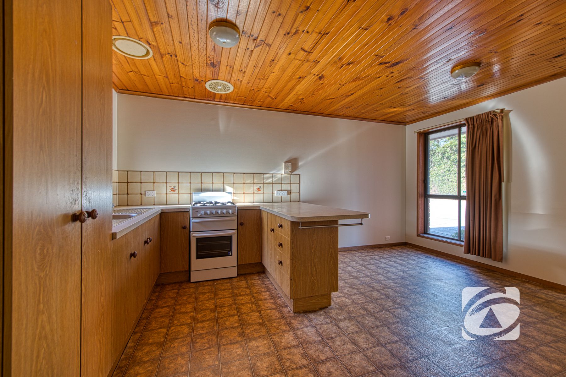 1/13-15 Reserve Street, Berwick VIC 3806, Berwick - Thumbnail 3