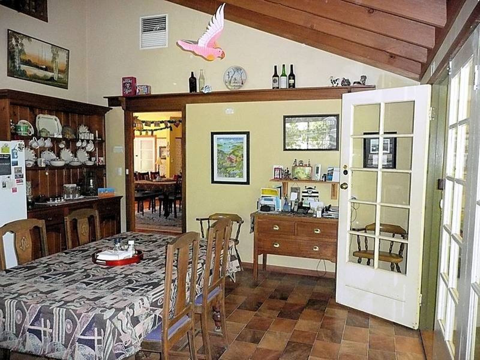 312 Dairtnunk Avenue, Cardross - Thumbnail 5