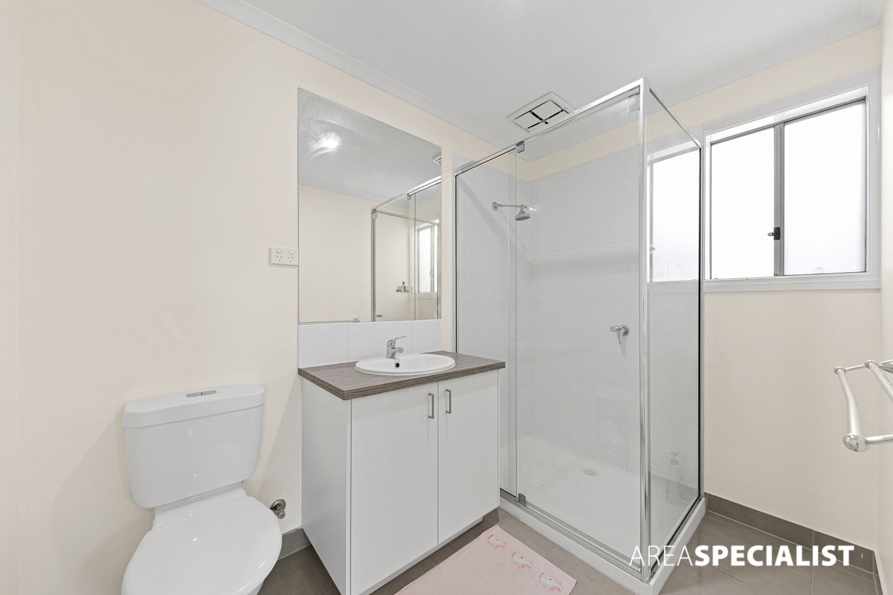 4/7 Osborn Grove, Pakenham, VIC 3810, Pakenham - Thumbnail 8