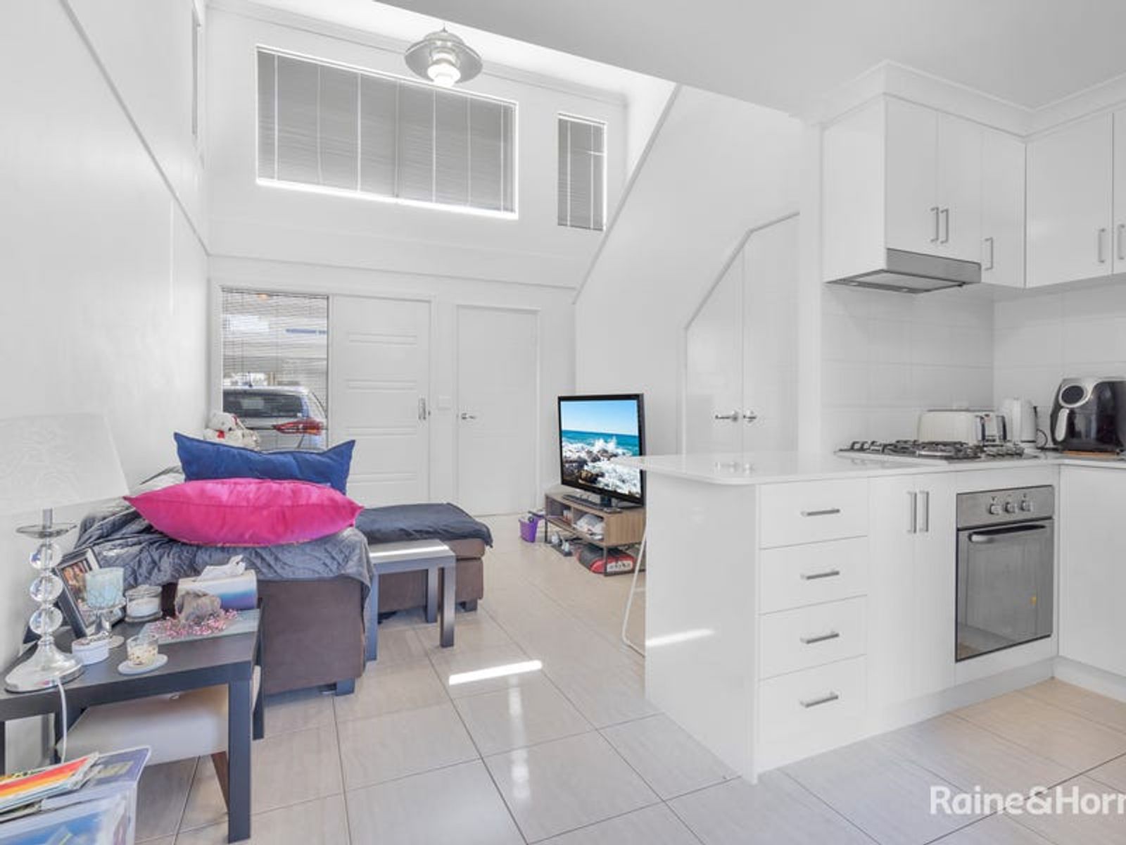 12/21 BENT STREET, Cannington, WA 6107, Cannington - Thumbnail 2