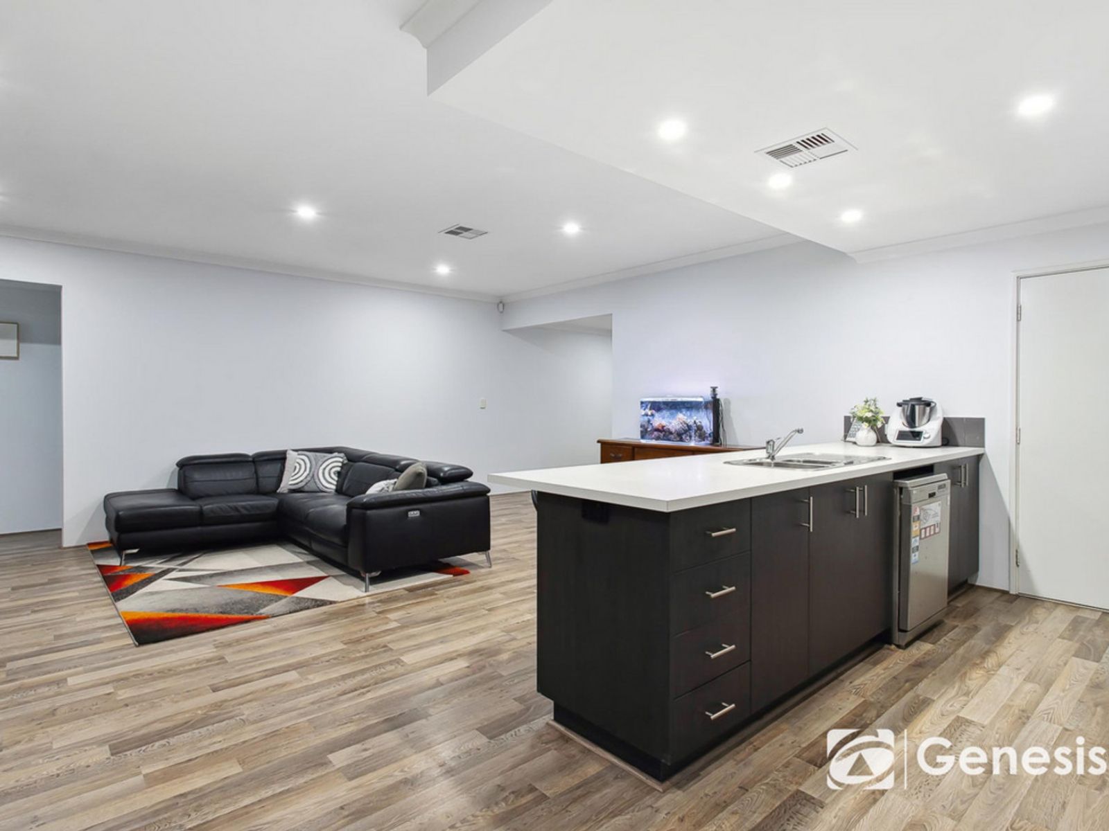 16 Novelli Parade, Piara Waters WA 6112, Piara Waters - Thumbnail 6
