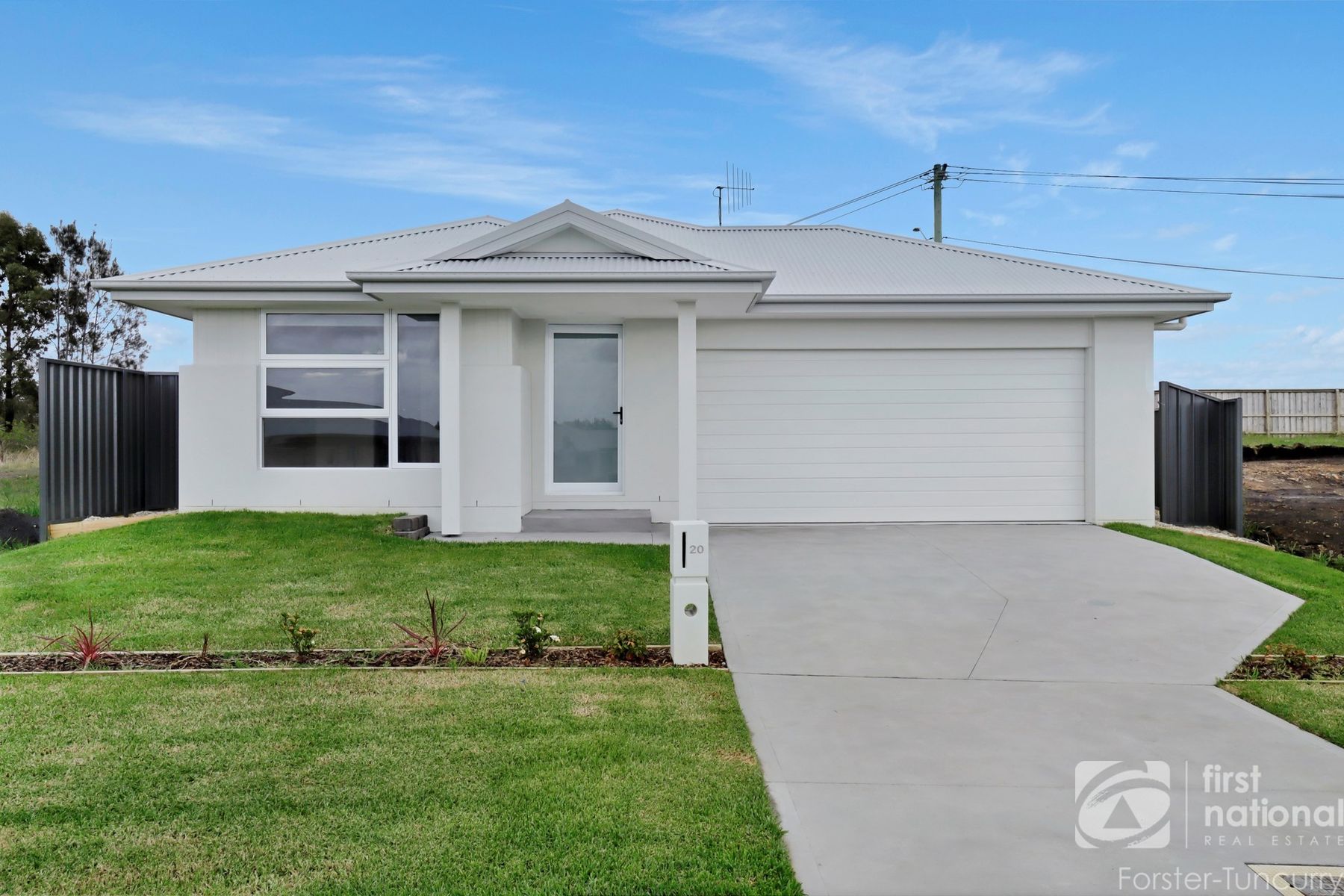 20 Iluka Boulevard, Forster NSW 2428