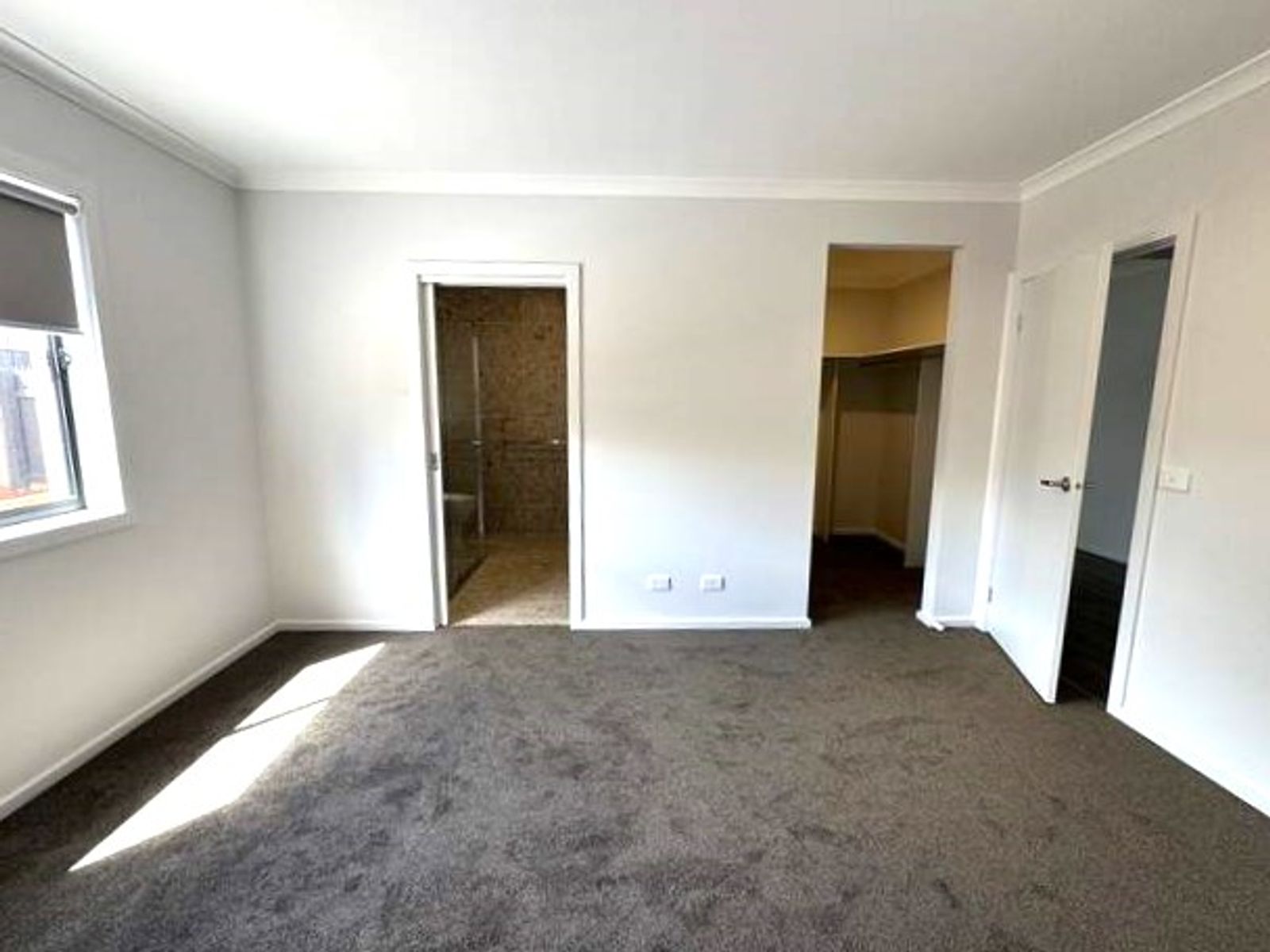 6 ROCKLEY AVENUE, Warragul VIC 3820, Warragul - Thumbnail 8