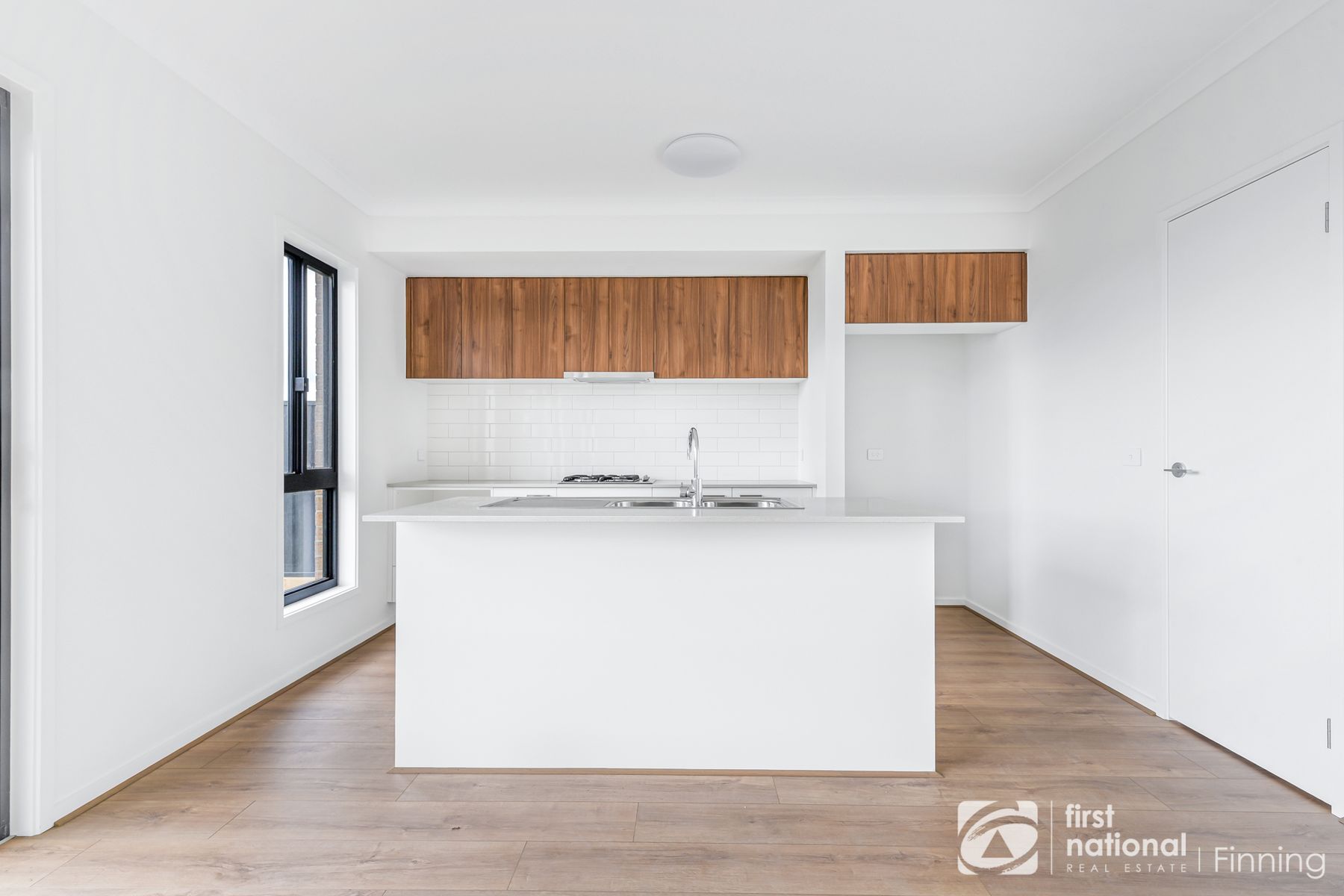 20 Nightfall Avenue, Clyde North VIC 3978, Clyde North - Thumbnail 7