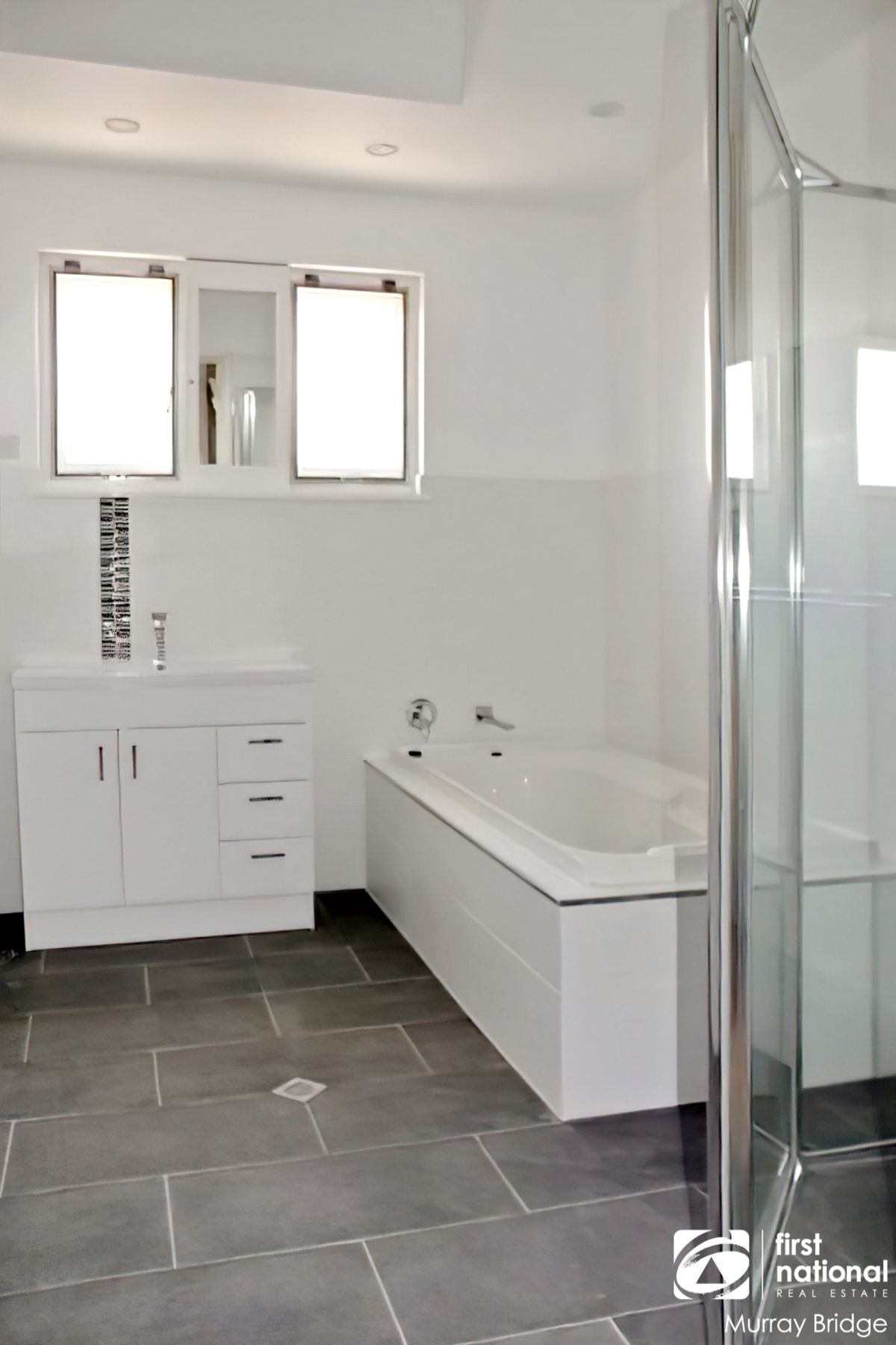 32 Mannum Road, Murray Bridge SA 5253, Murray Bridge - Thumbnail 3
