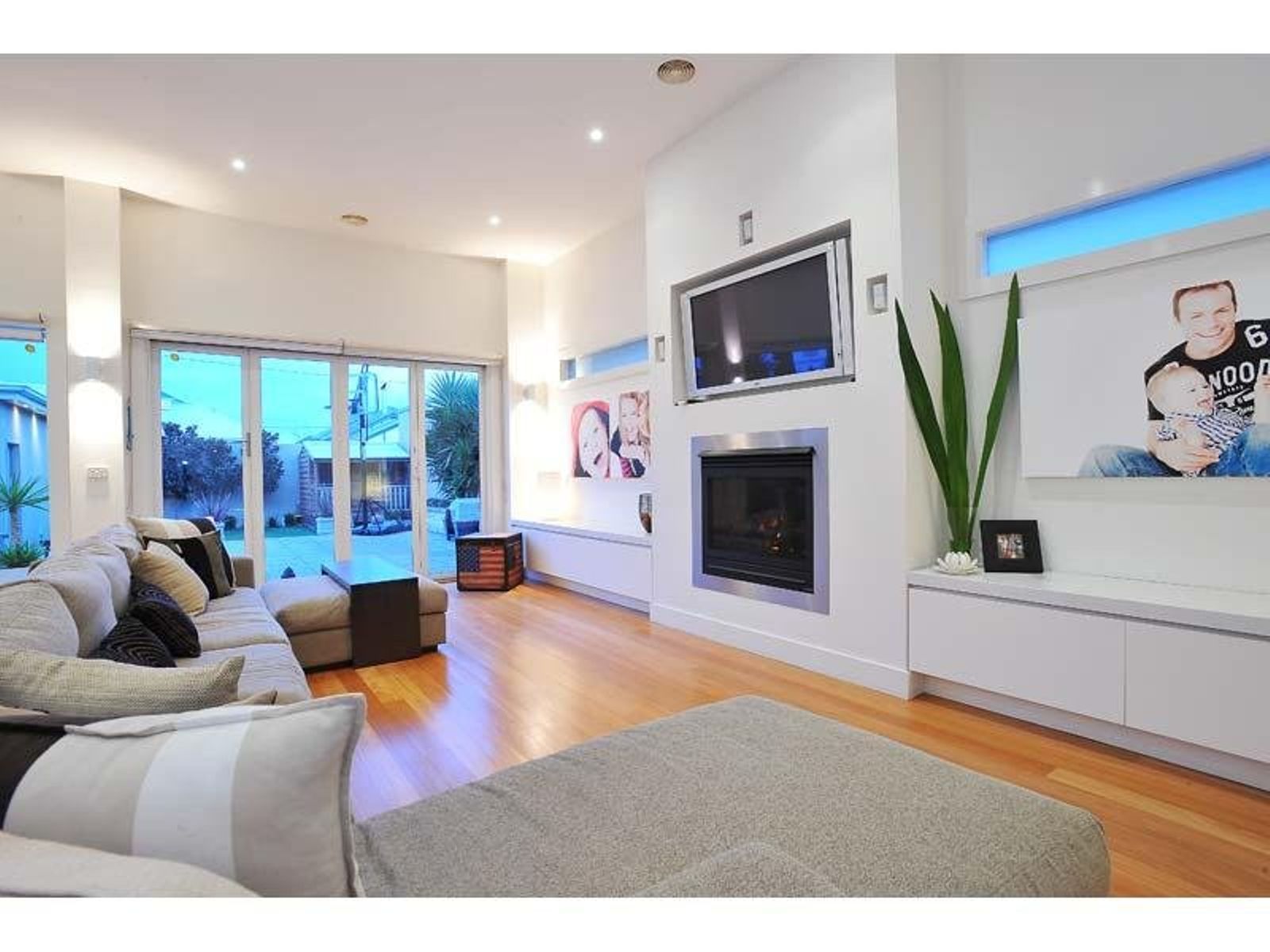 33 Victoria Street, Williamstown - Thumbnail 2