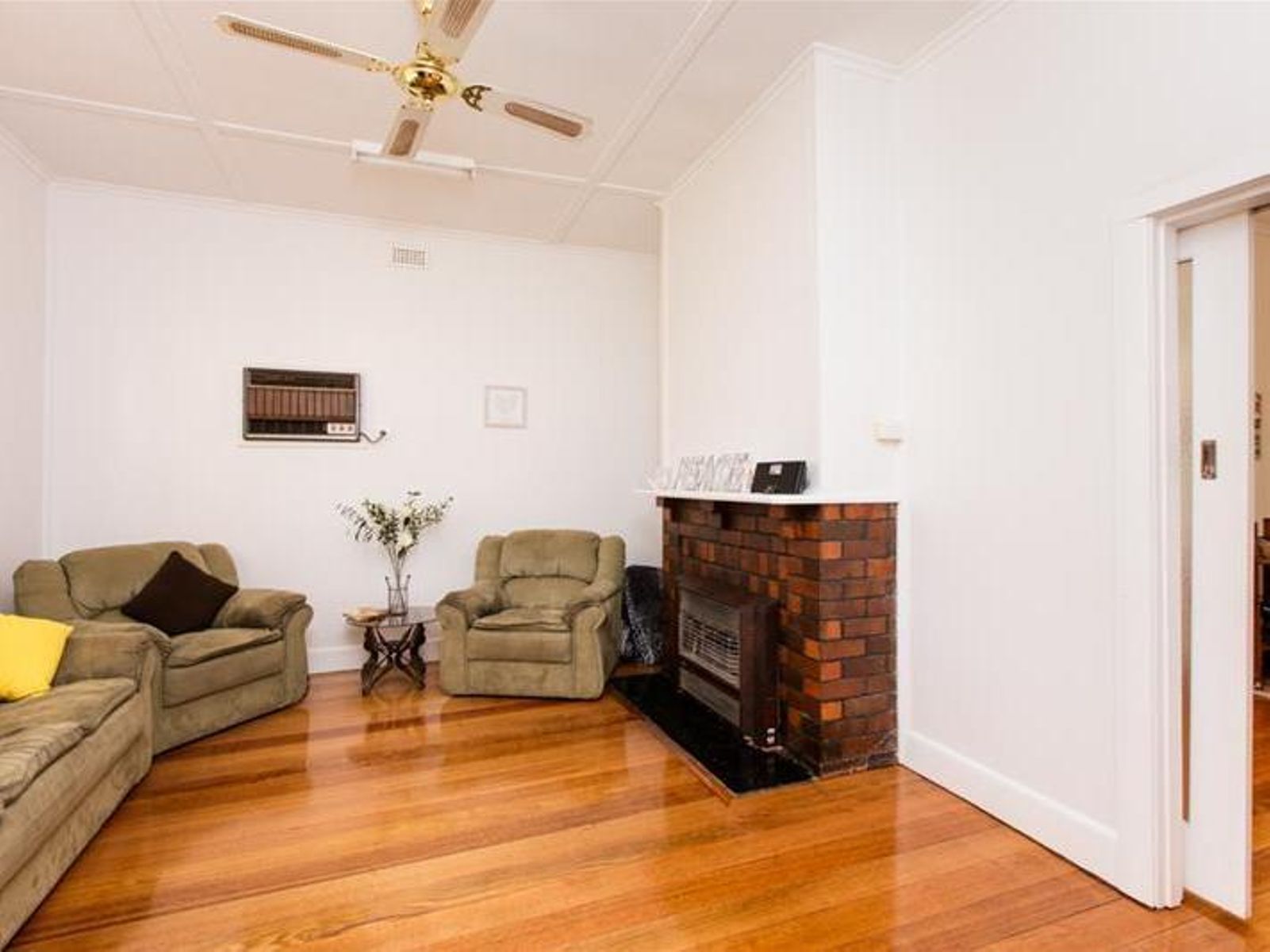 28 Langtree Parade, Mildura - Thumbnail 3
