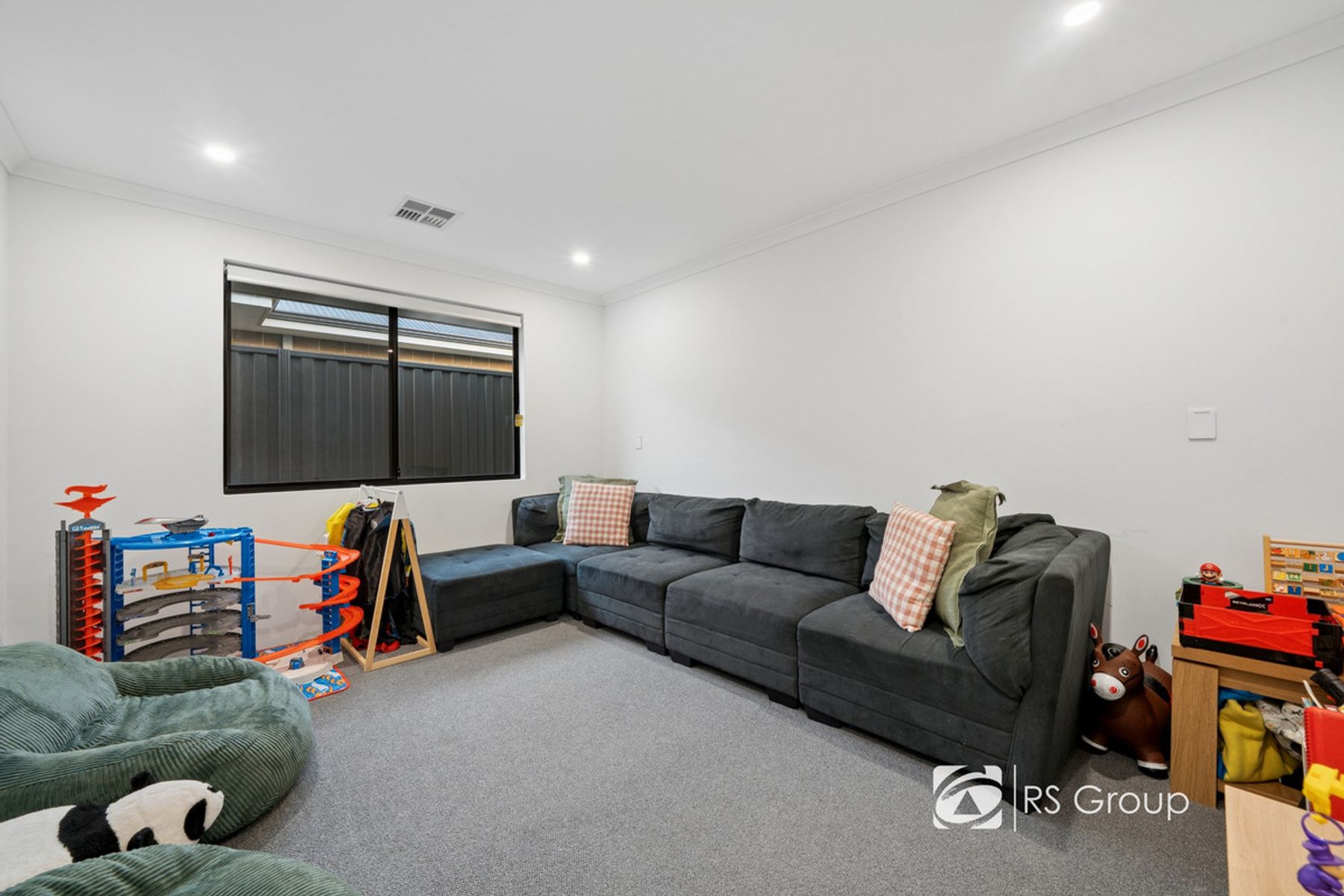 4 Norfolk Drive, Southern River WA 6110, Southern River - Thumbnail 6