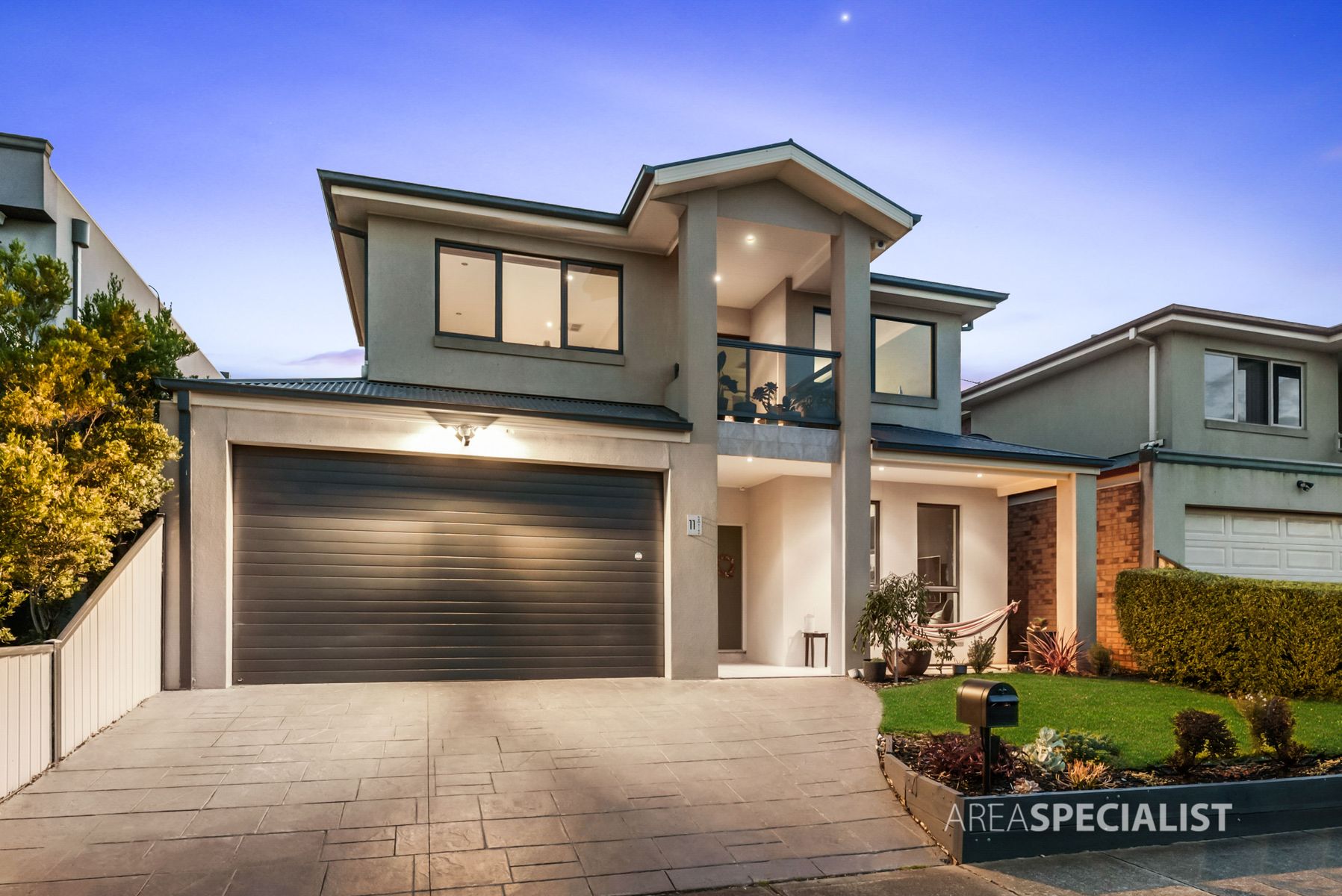 11 Hemsley Promenade, Point Cook, VIC 3030, Point Cook - Thumbnail 2