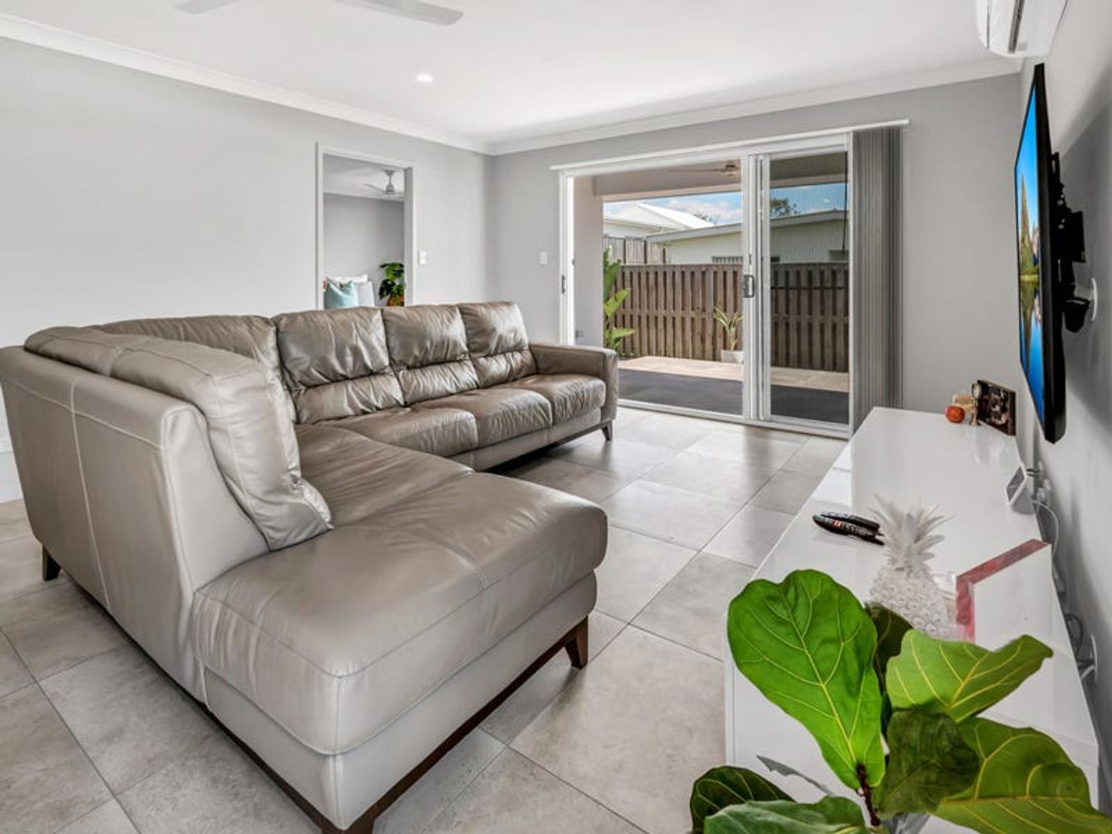 18 Howell Crescent, Pimpama, QLD 4209, Pimpama - Thumbnail 5