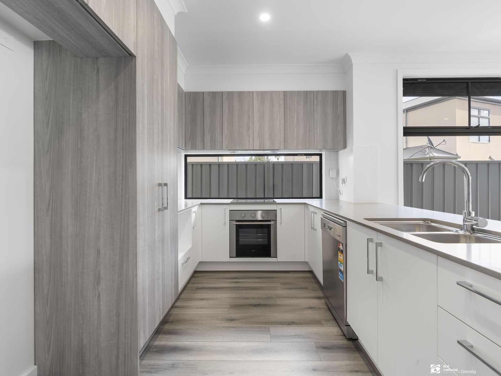 1/17 Kelmscott Avenue, Oaklands Park SA 5046, Oaklands Park - Thumbnail 3