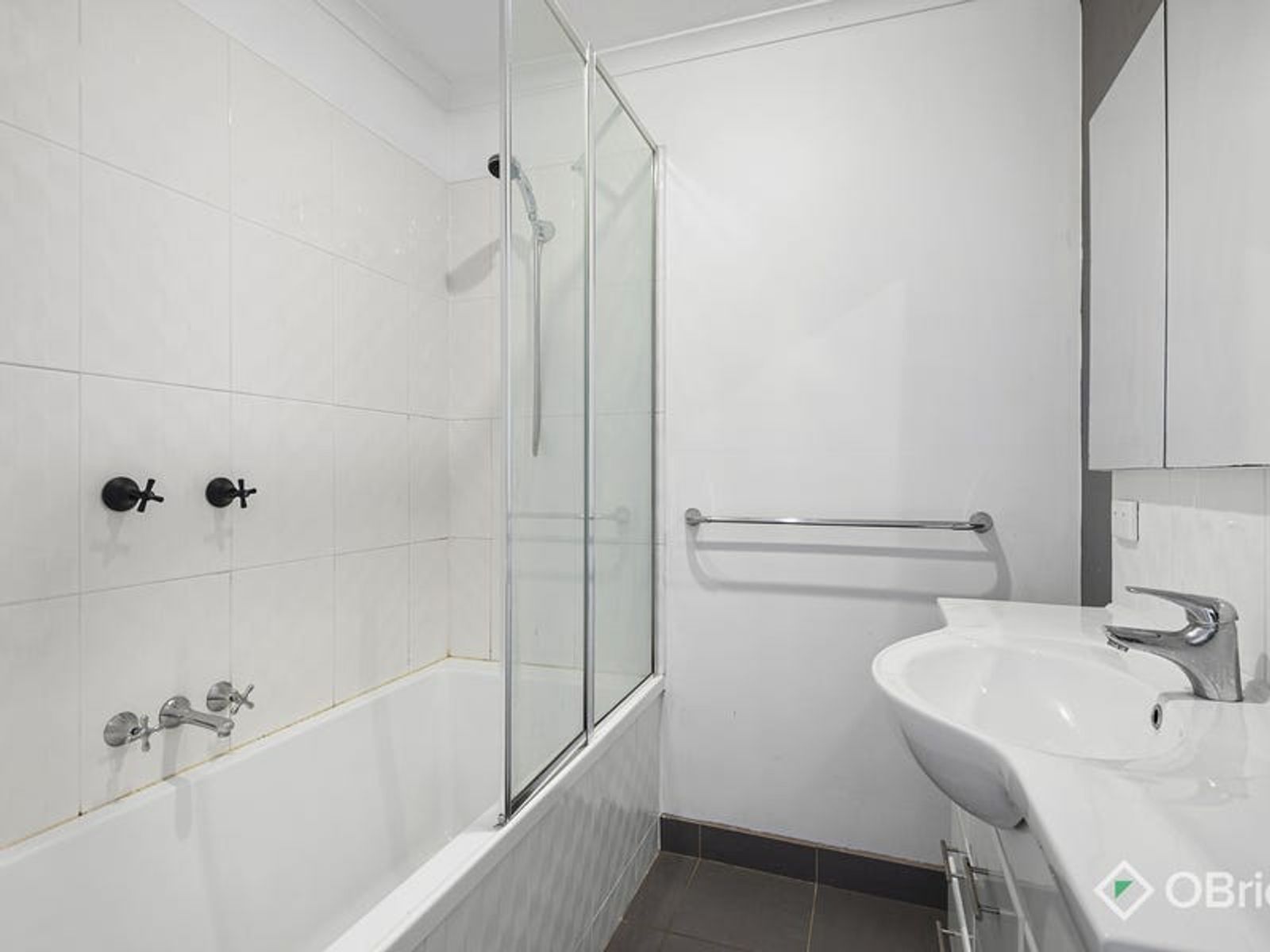 7 Montrose Court, Endeavour Hills, VIC 3802, Endeavour Hills - Thumbnail 5