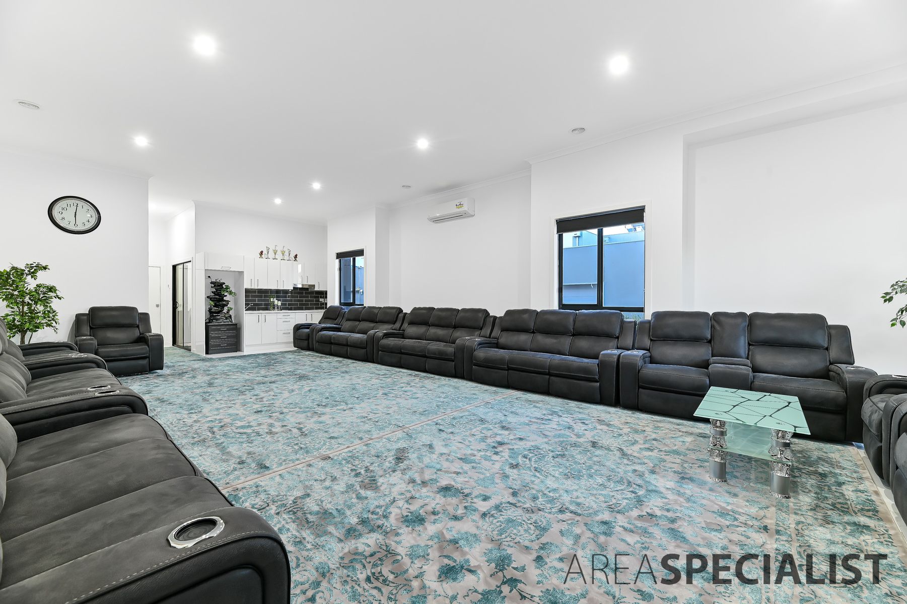 11 Fergus Lane, Cranbourne West, VIC 3977, Cranbourne West - Thumbnail 3