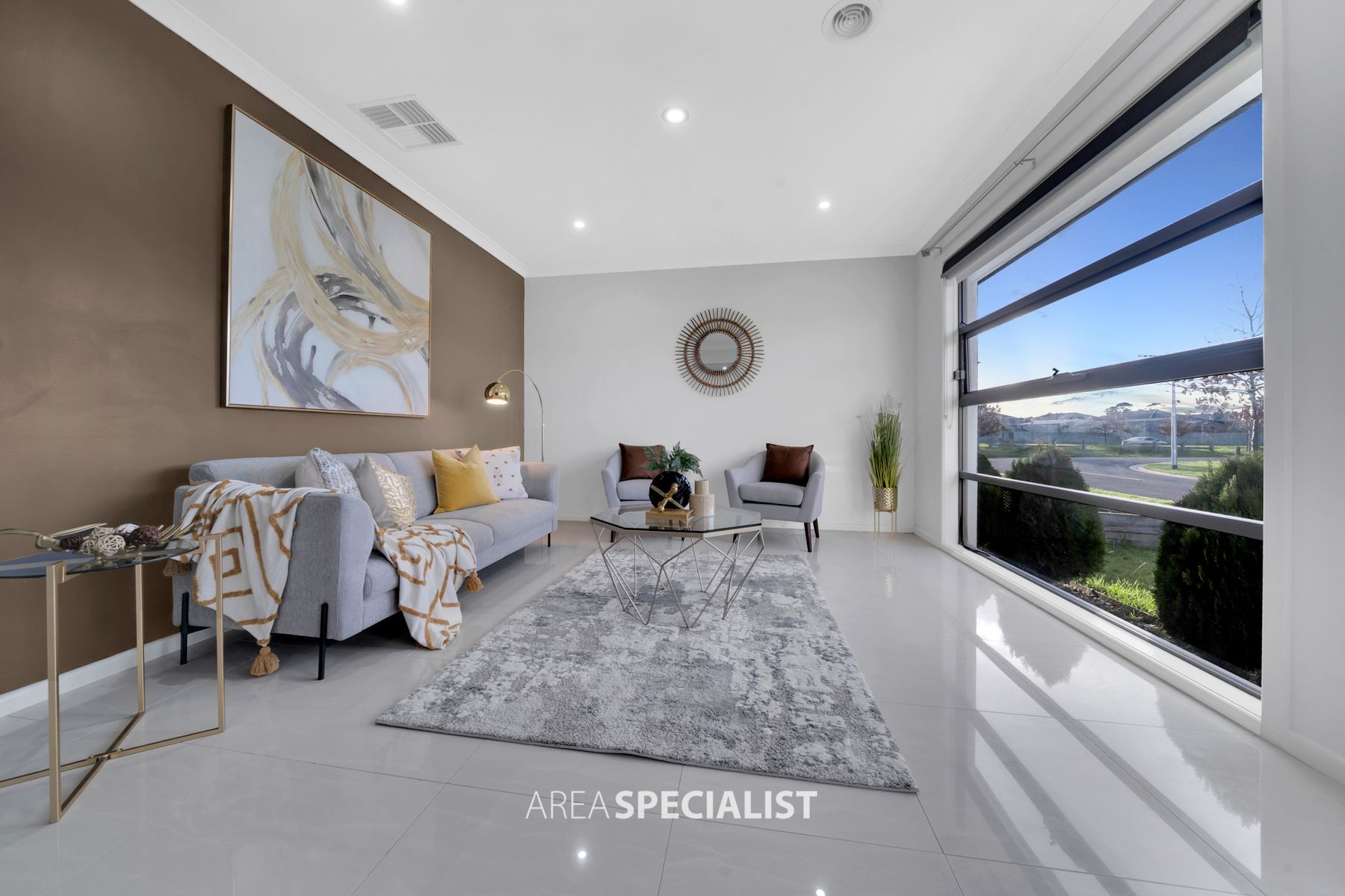 8 Stag Close, Cranbourne East, VIC 3977, Cranbourne East - Thumbnail 2