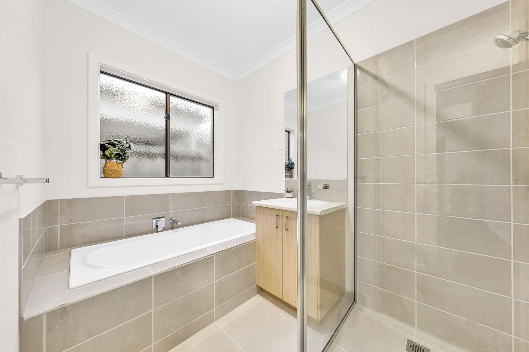 15 Cherrington Avenue, Officer, VIC 3809, Officer - Thumbnail 8