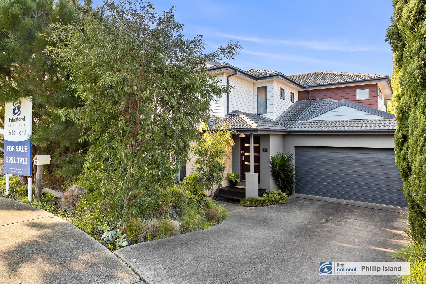16 WATER VIEW RISE, Cowes - Image 1