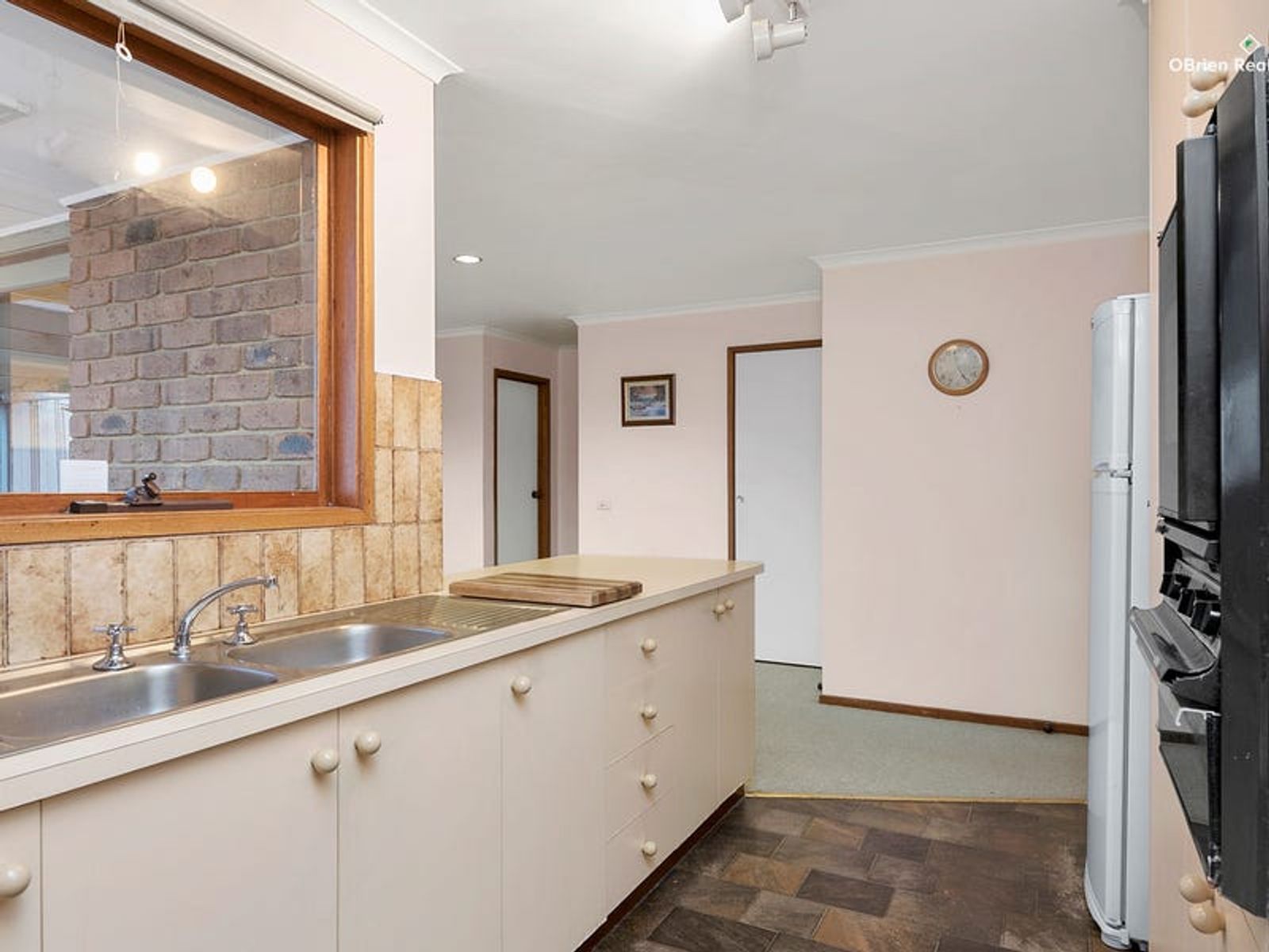 32 Shetland Street, Endeavour Hills, VIC 3802, Endeavour Hills - Thumbnail 3
