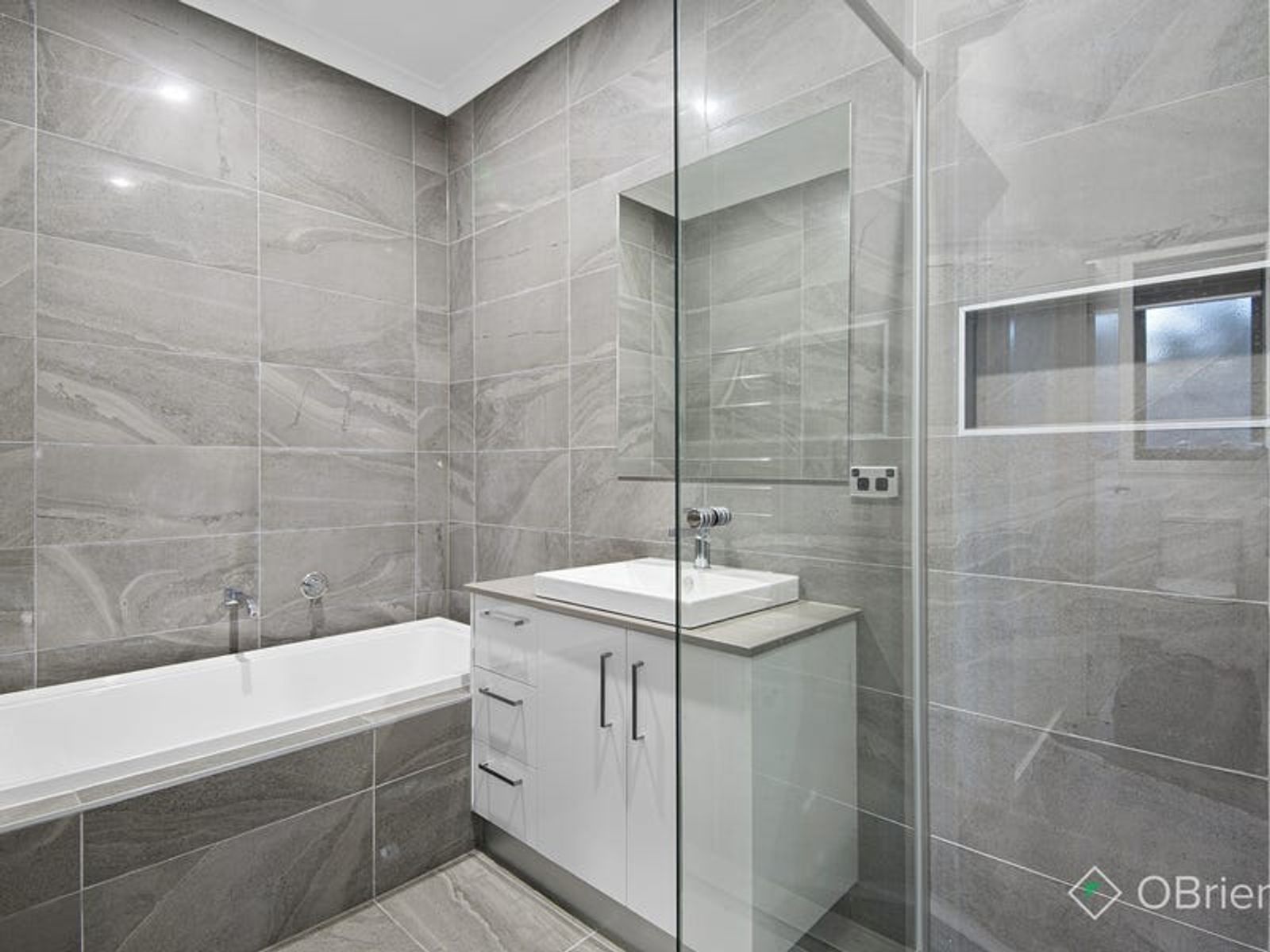 20A Kennington Park Drive, Endeavour Hills, VIC 3802, Endeavour Hills - Thumbnail 6