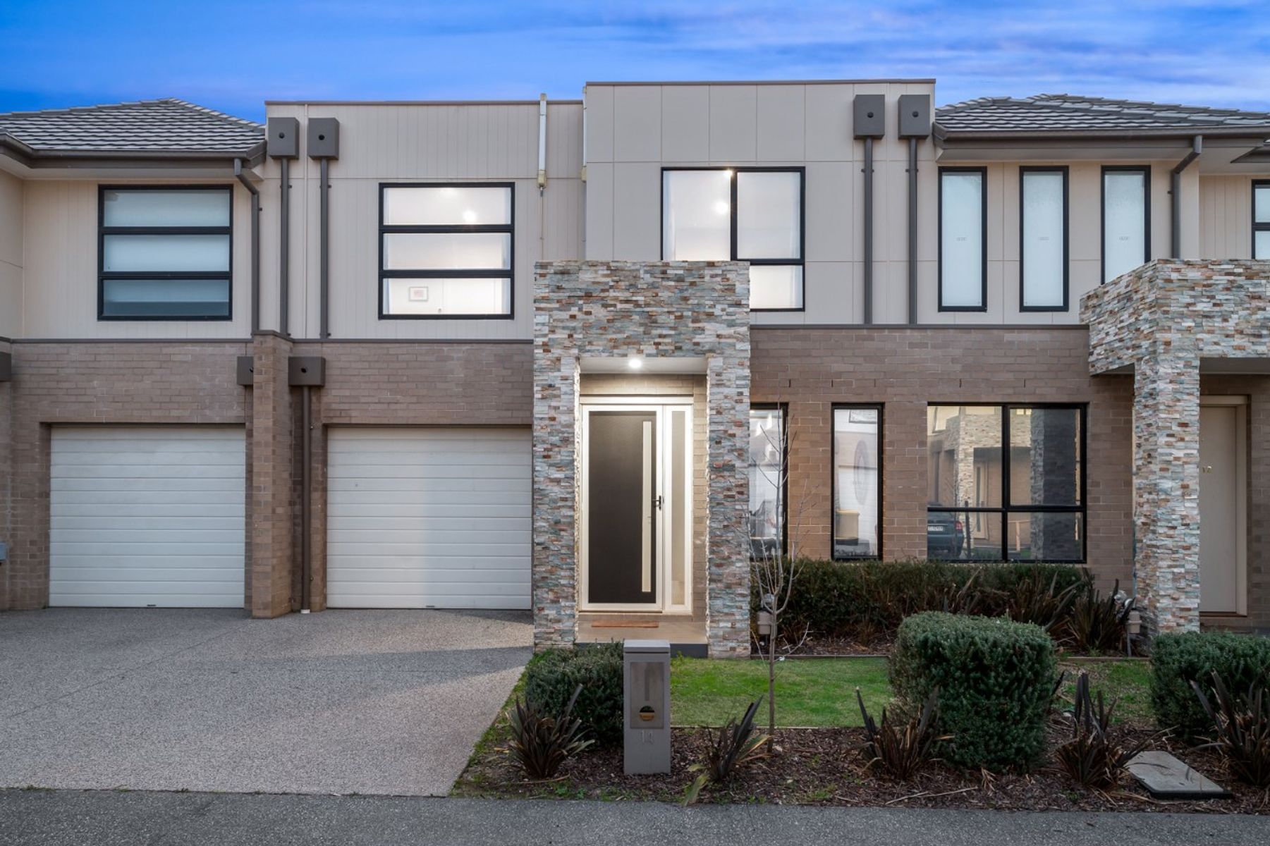 14 Grasslands Loop, Keysborough, VIC 3173, Keysborough - Thumbnail 2