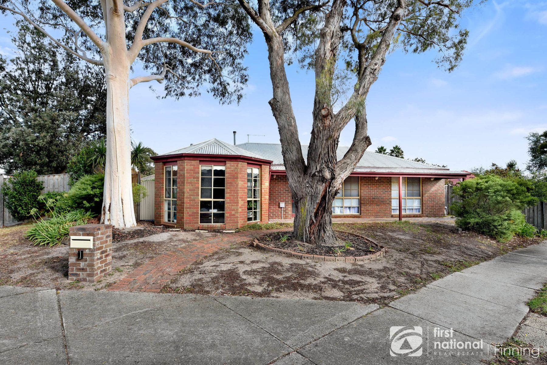 1 Lawson Close, Cranbourne VIC 3977, Cranbourne - Thumbnail 2