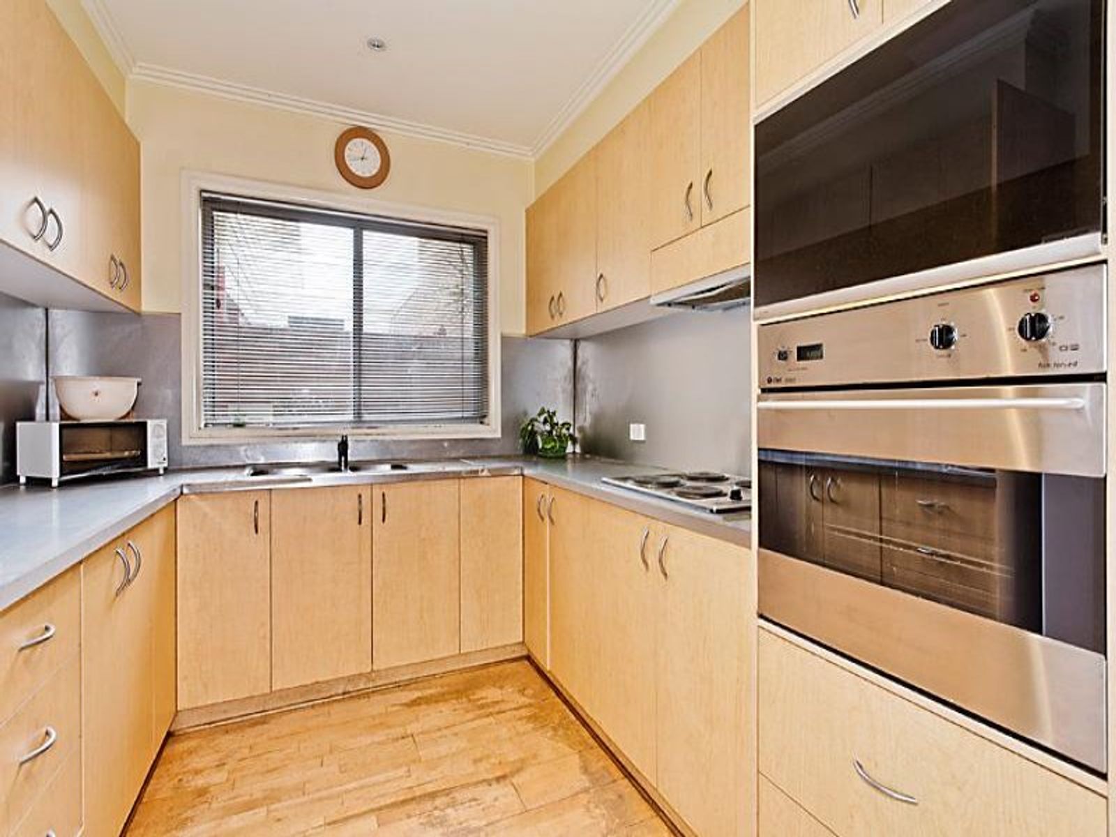 53 Matthews Mews, Kensington - Thumbnail 4