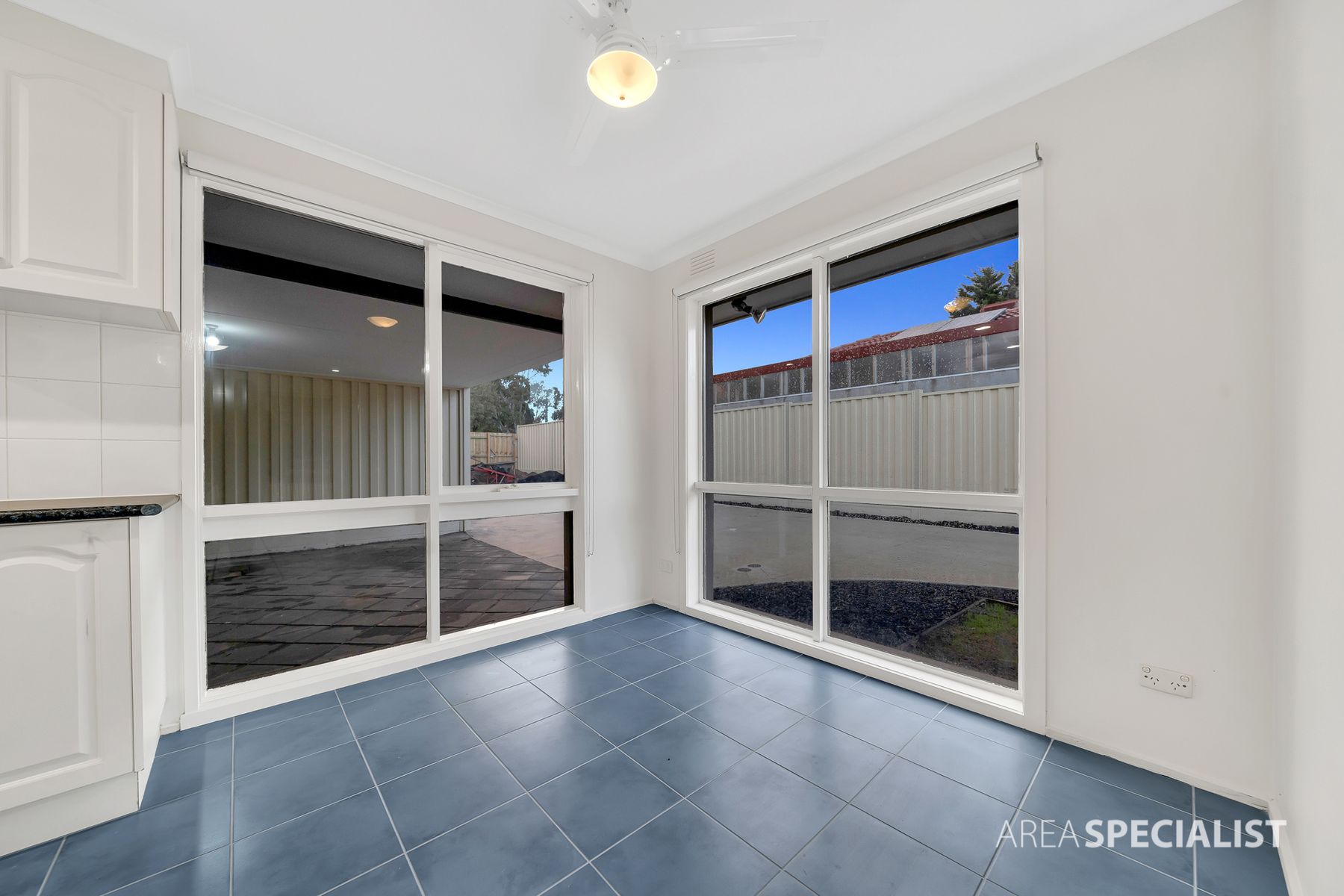 1/4 Andrew Street, Hampton Park, VIC 3976, Hampton Park - Thumbnail 3