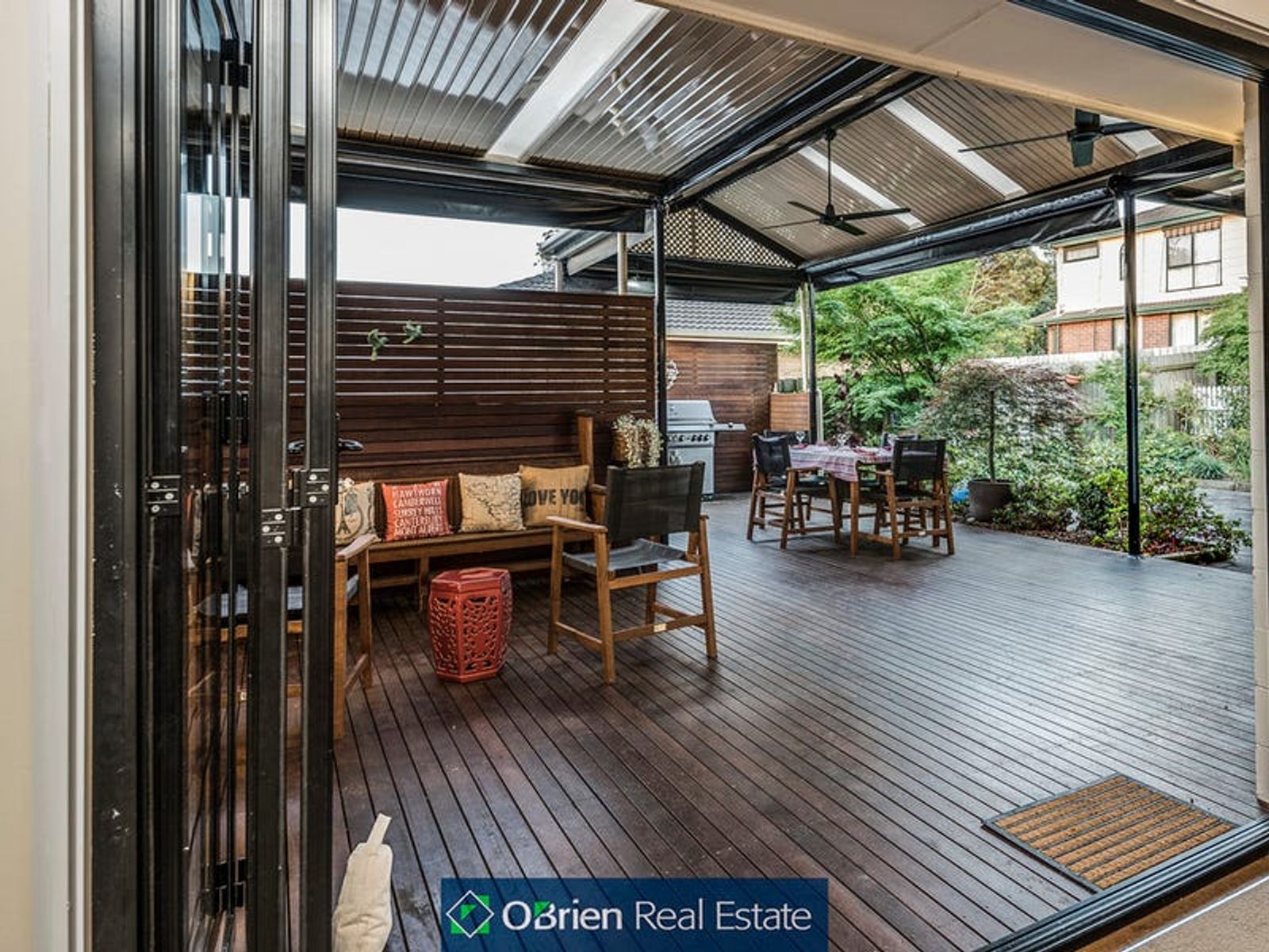 23 Joseph Banks Crescent, Endeavour Hills, VIC 3802, Endeavour Hills - Thumbnail 2