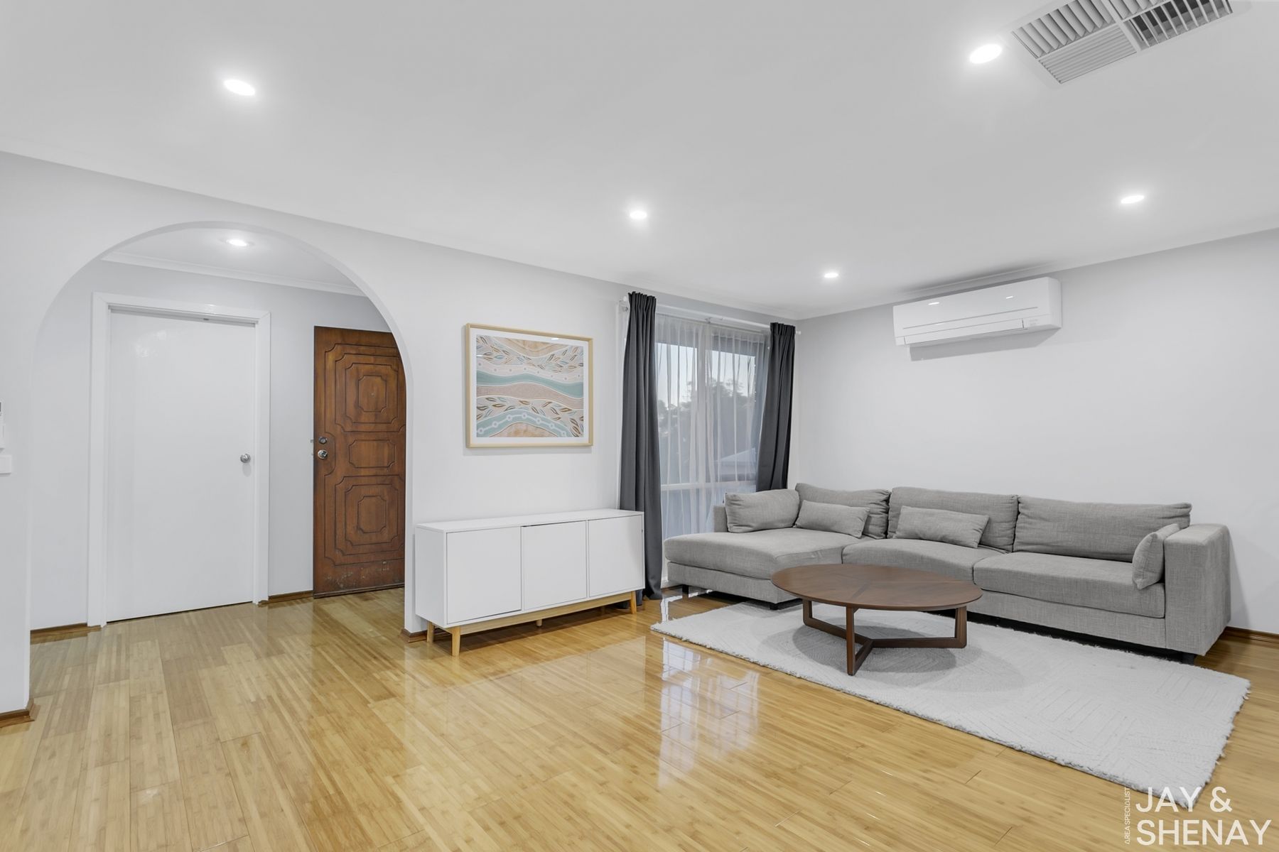 1 Throsby Court, Endeavour Hills, VIC 3802, Endeavour Hills - Thumbnail 2