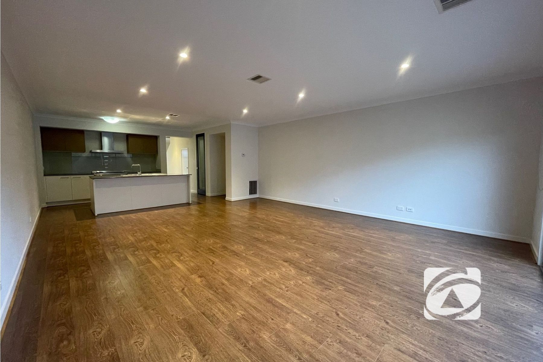 37 Bellario Circuit, Clyde North VIC 3978, Clyde North - Thumbnail 3