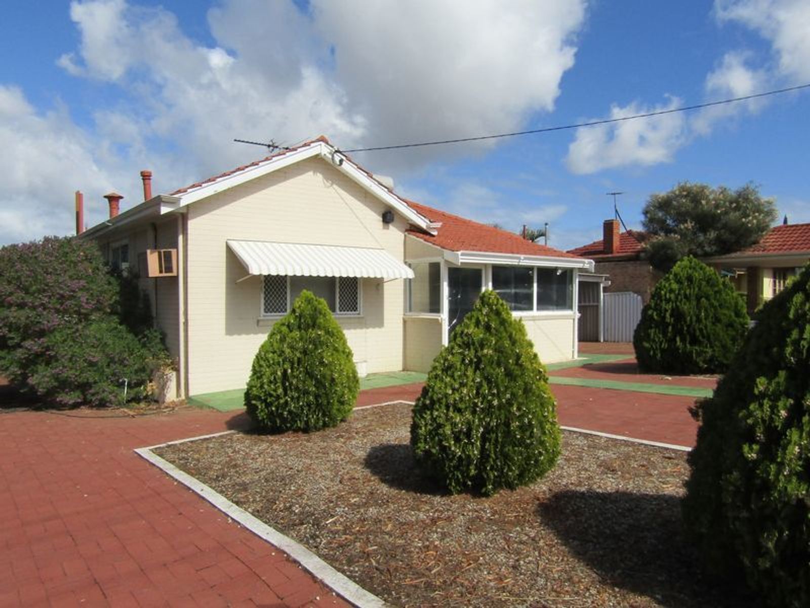 93 Barnes Street, Innaloo WA 6018
