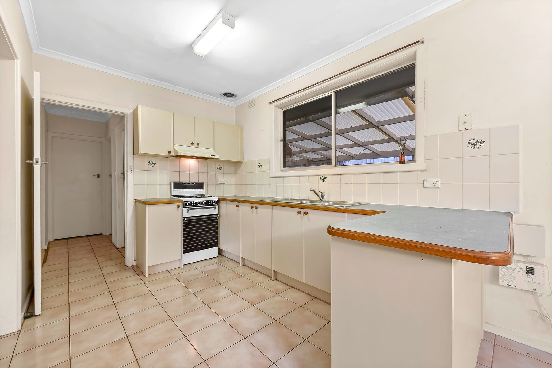 6 Kalimna Avenue, Noble Park, VIC 3174, Noble Park - Thumbnail 4