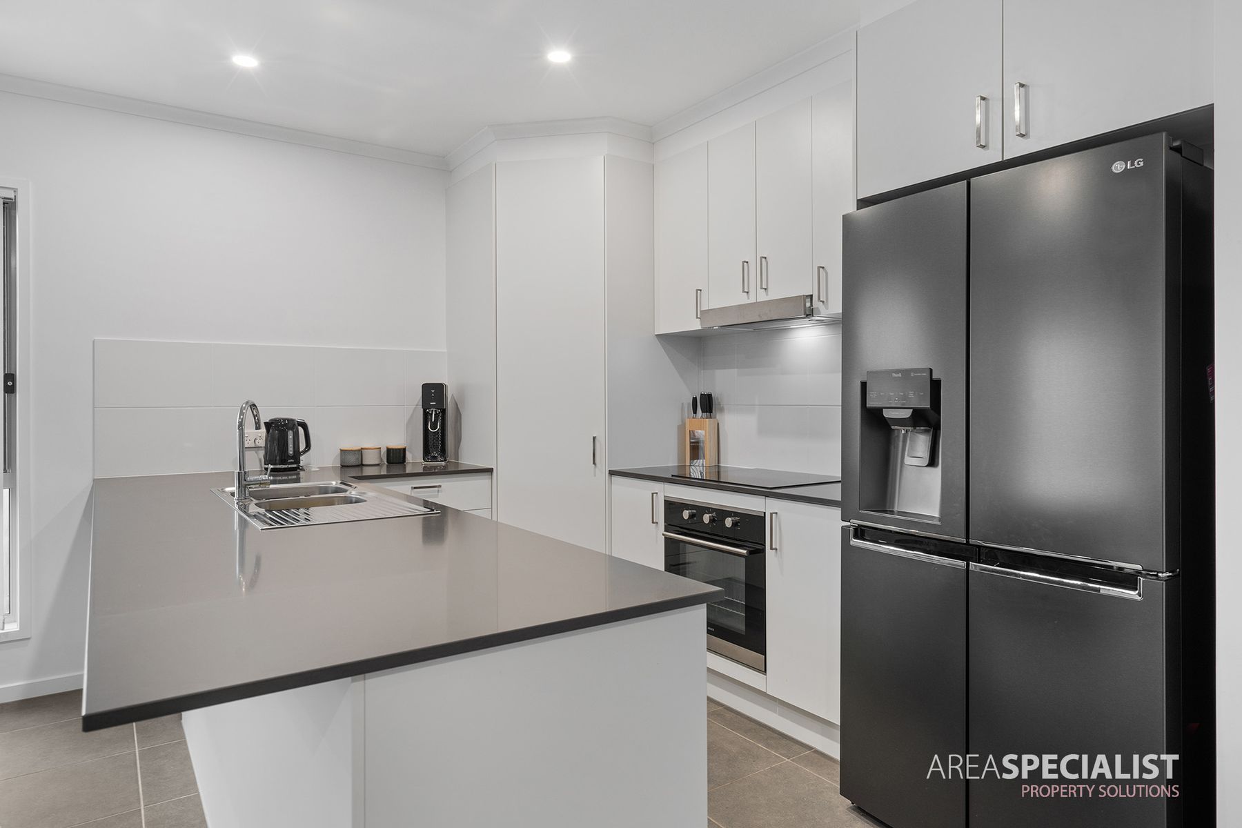 12 Tabby Street, Coomera, QLD 4209, Coomera - Thumbnail 2