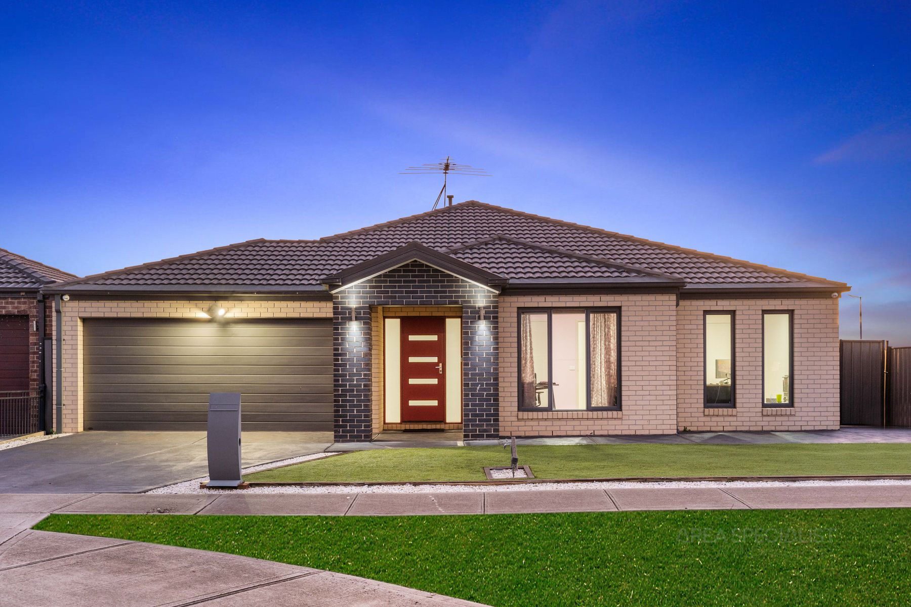 7 Kalara Court, Tarneit, VIC 3029, Tarneit - Thumbnail 2