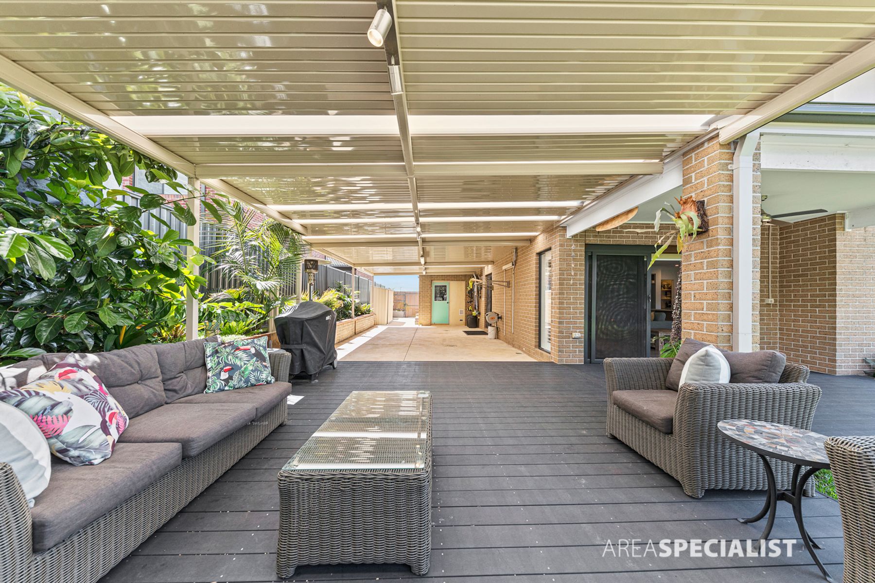 37 Illawarra Way, Pakenham, VIC 3810, Pakenham - Thumbnail 6