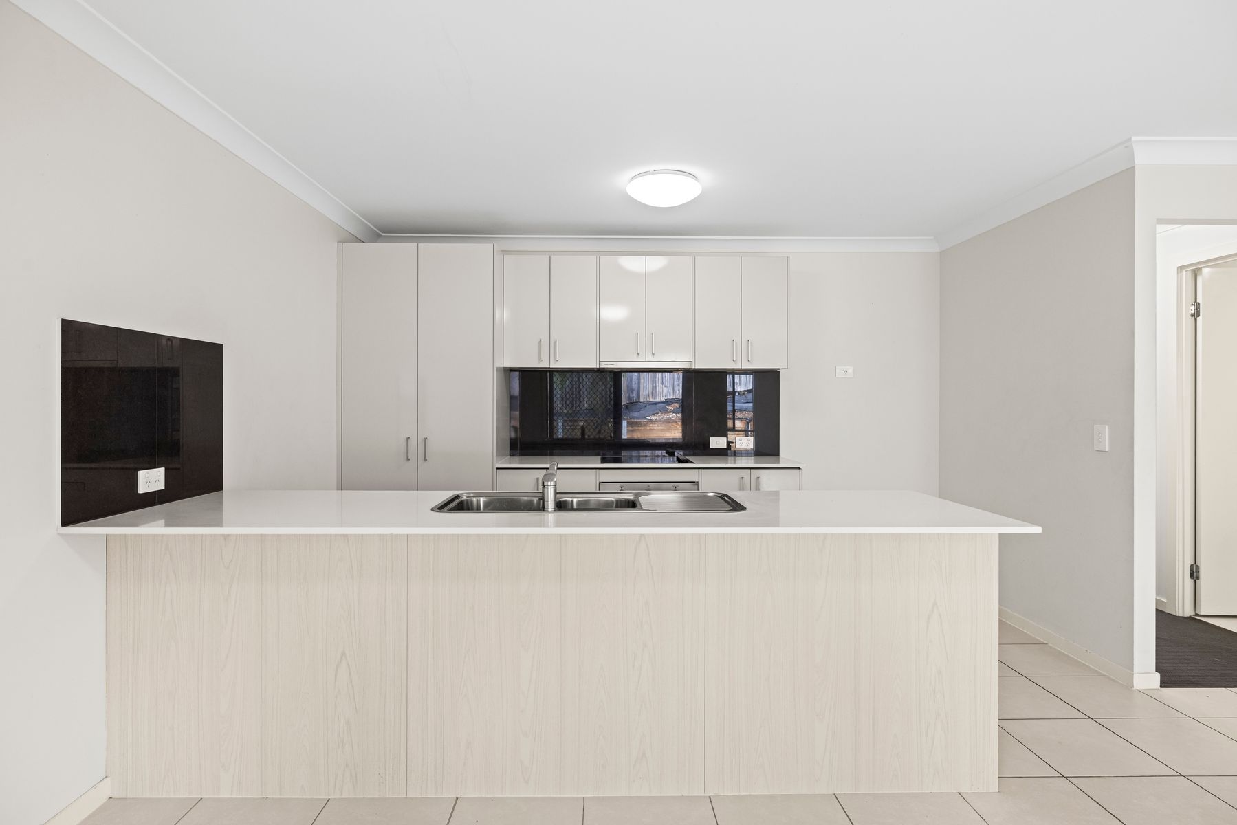 16 Carlin Street, Glenvale QLD 4350, Glenvale - Thumbnail 5