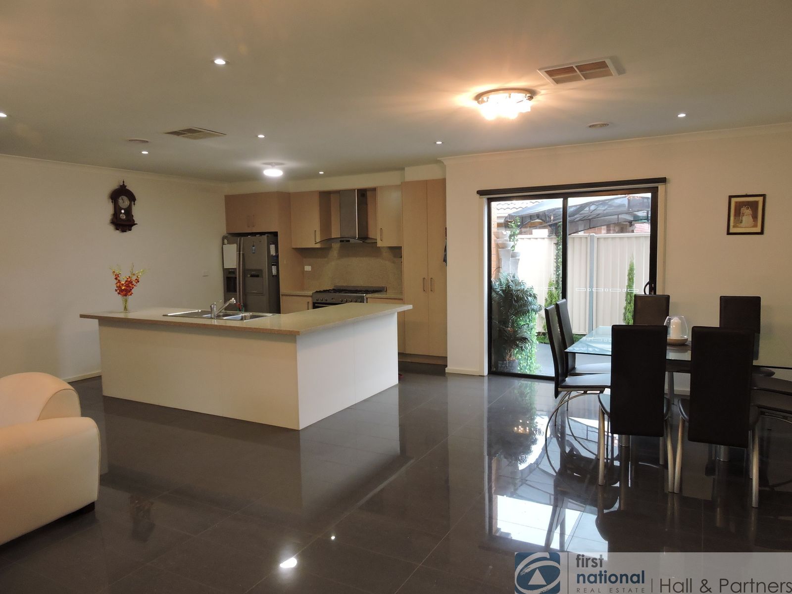 35 Kyla Avenue, Dandenong VIC 3175, Dandenong - Thumbnail 2
