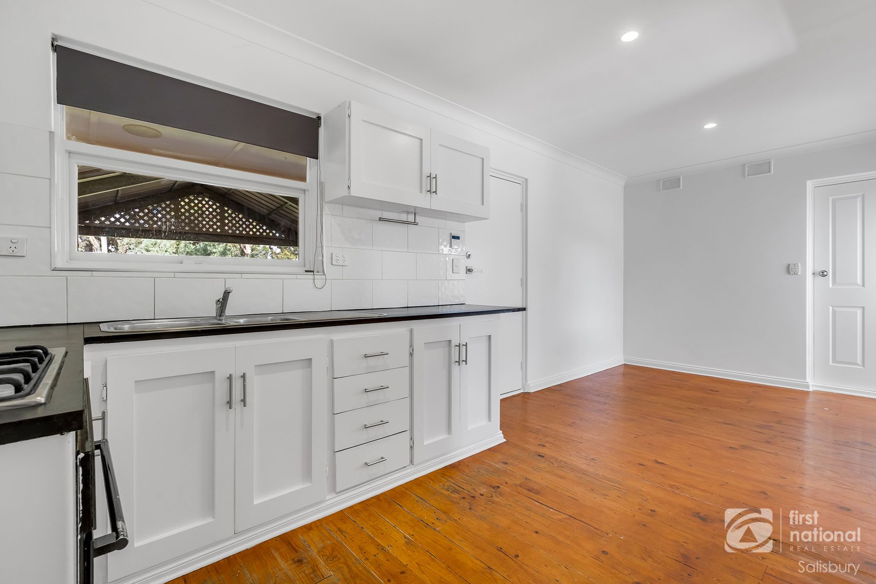 75 Parallel Avenue, Salisbury North SA 5108, Salisbury North - Thumbnail 8