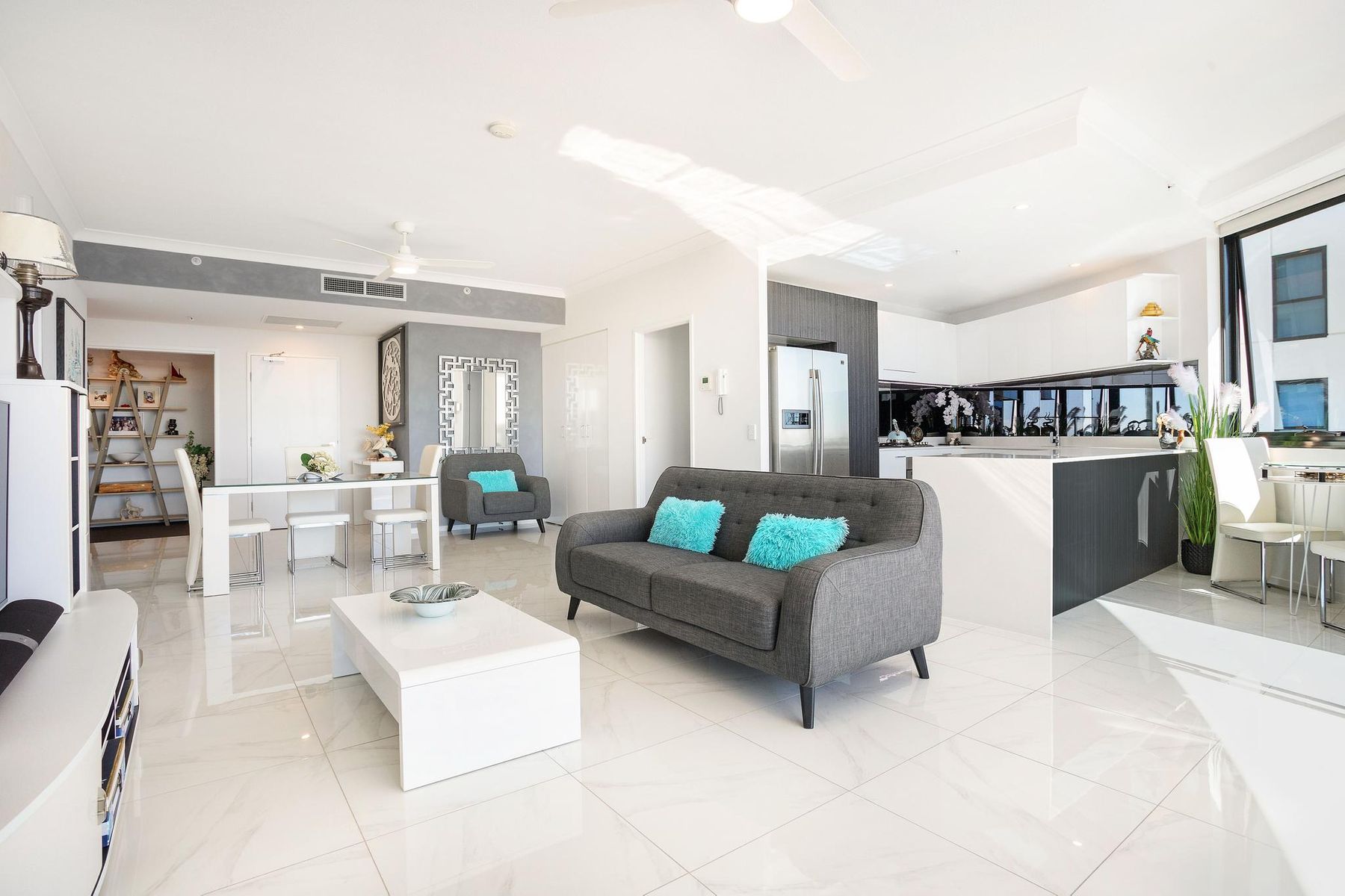 3501 5 Harbour Side Court Biggera Waters  Alessia Tang Areaspecialist 13